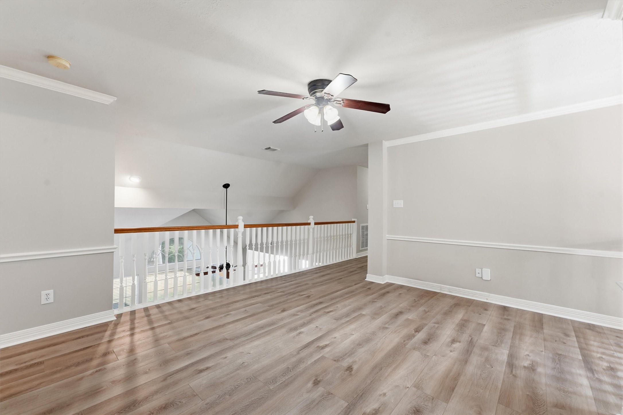 2443 Riverway Oak Drive Property Photo 28