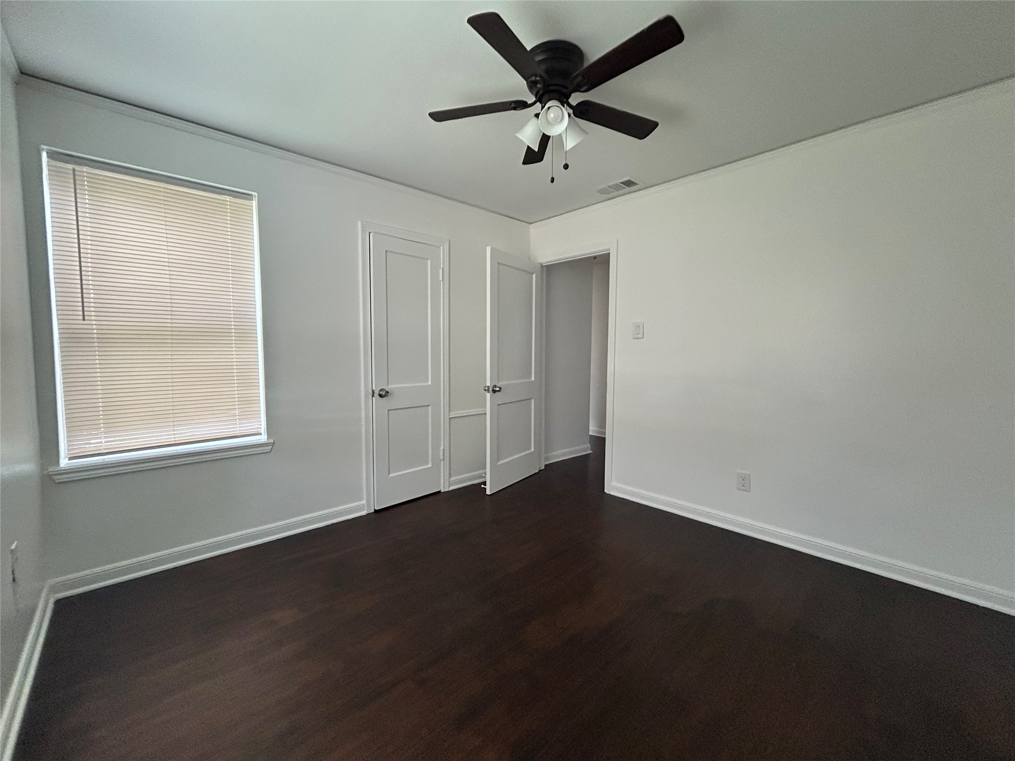 1108 Redbud Circle Property Photo 4