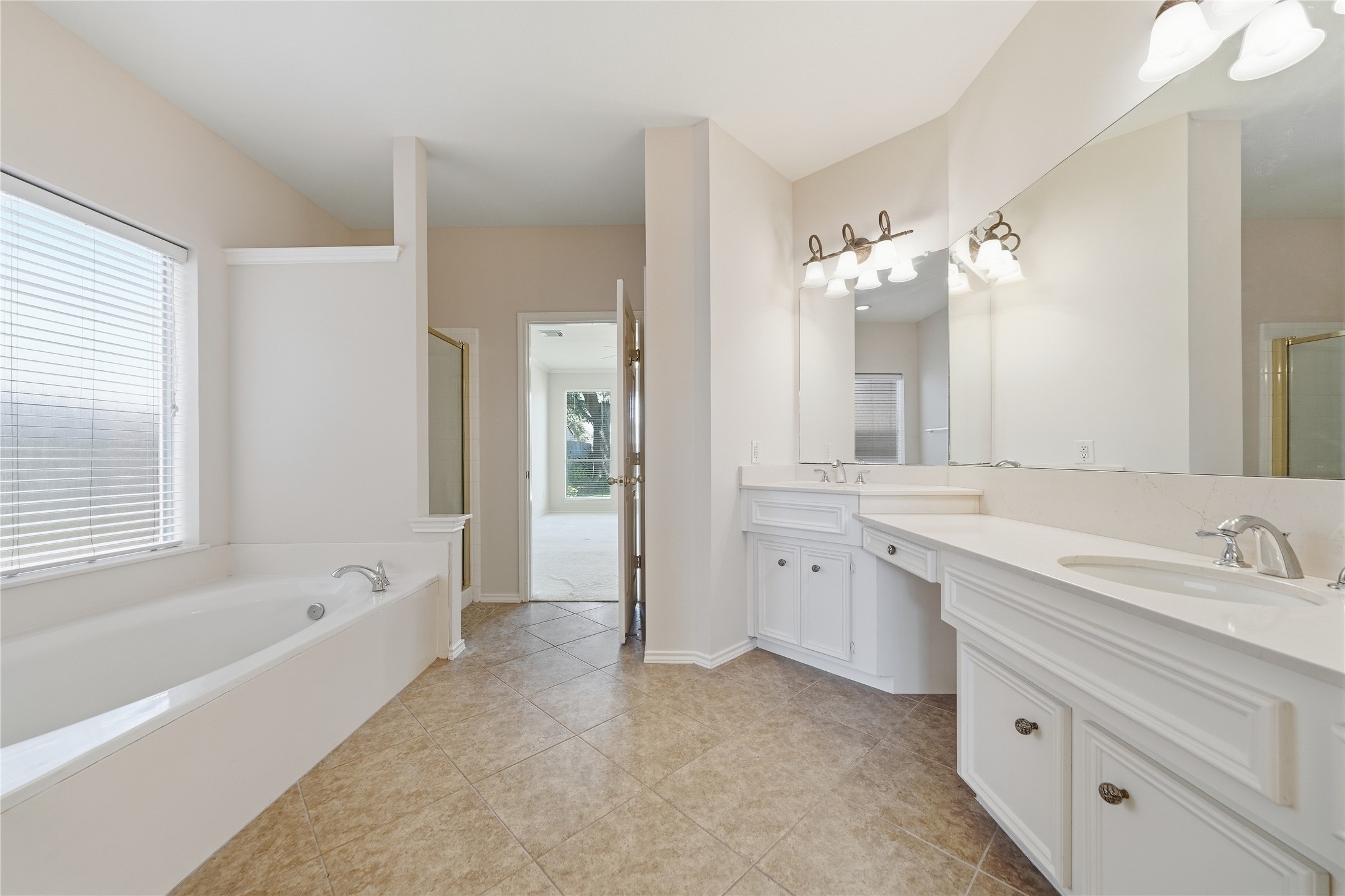 8323 Gentlewood Court Property Photo 17
