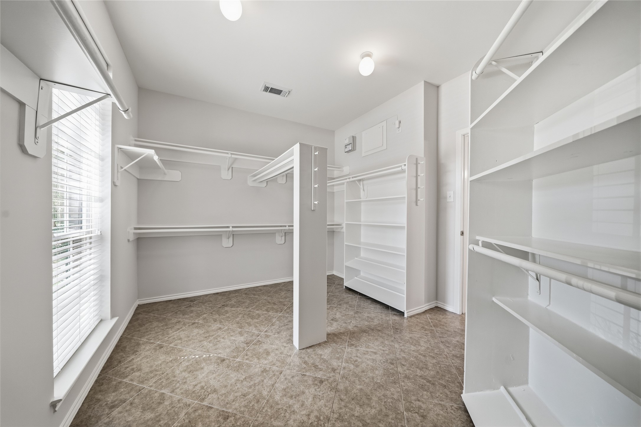 8323 Gentlewood Court Property Photo 18