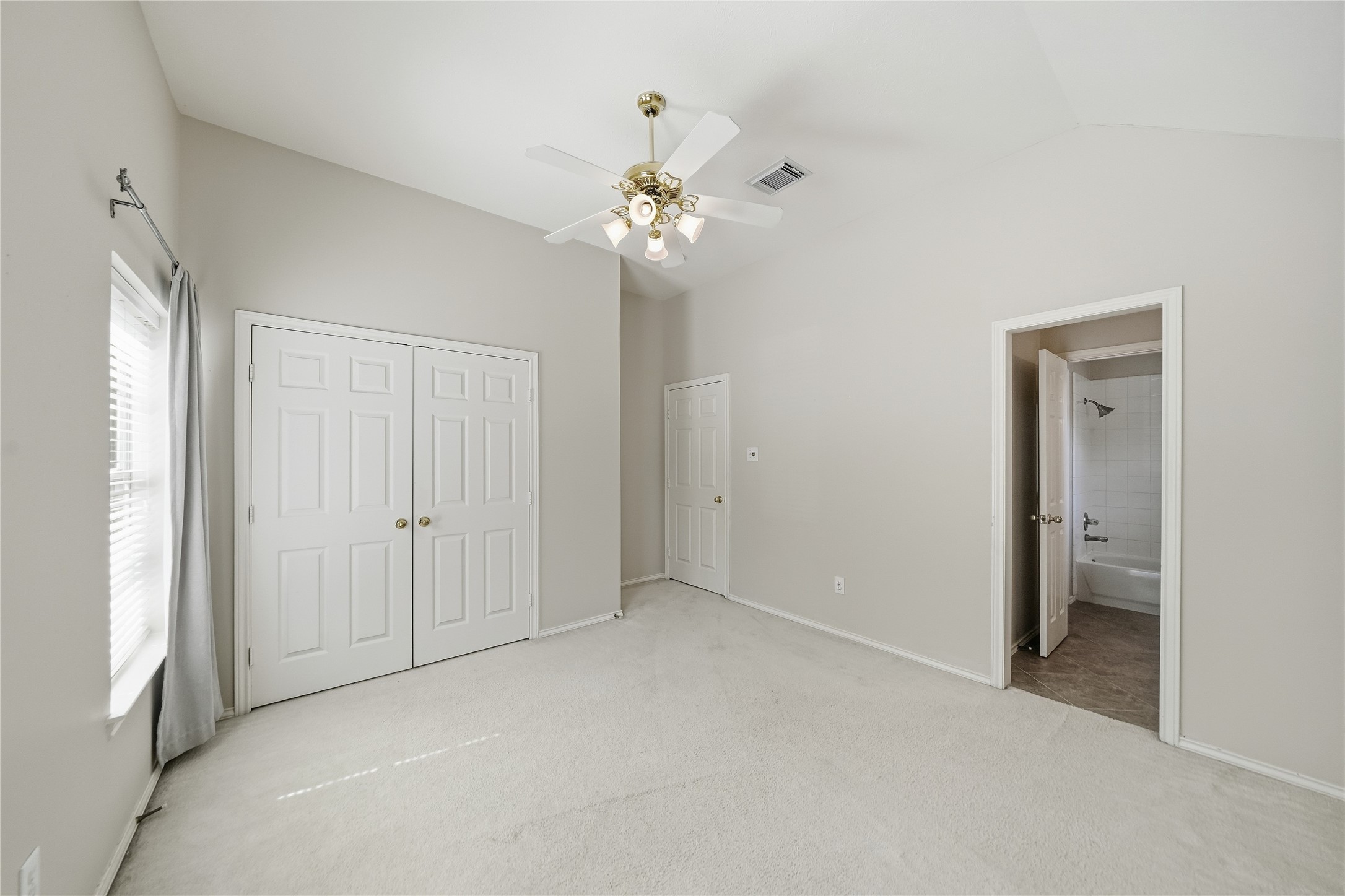 8323 Gentlewood Court Property Photo 19