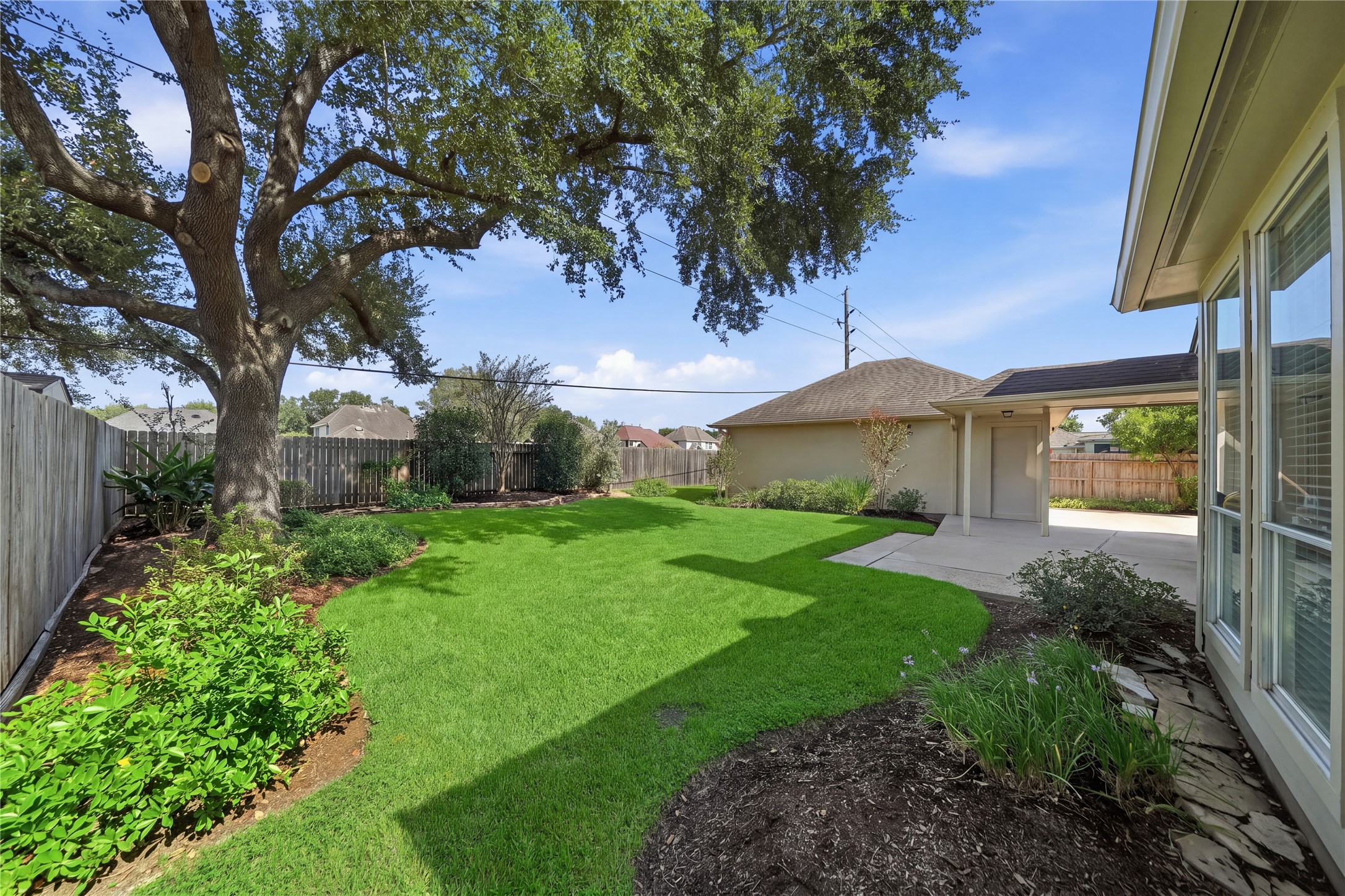 8323 Gentlewood Court Property Photo 28