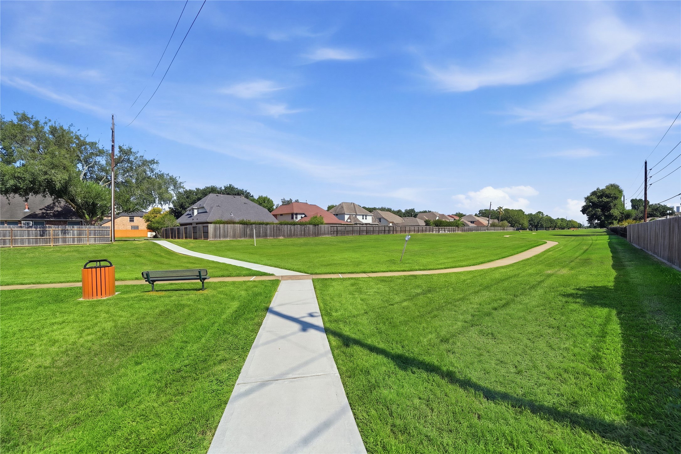 8323 Gentlewood Court Property Photo 30