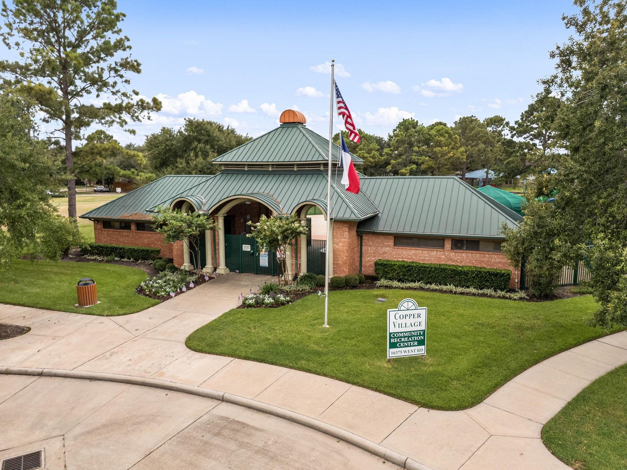 8323 Gentlewood Court Property Photo 42