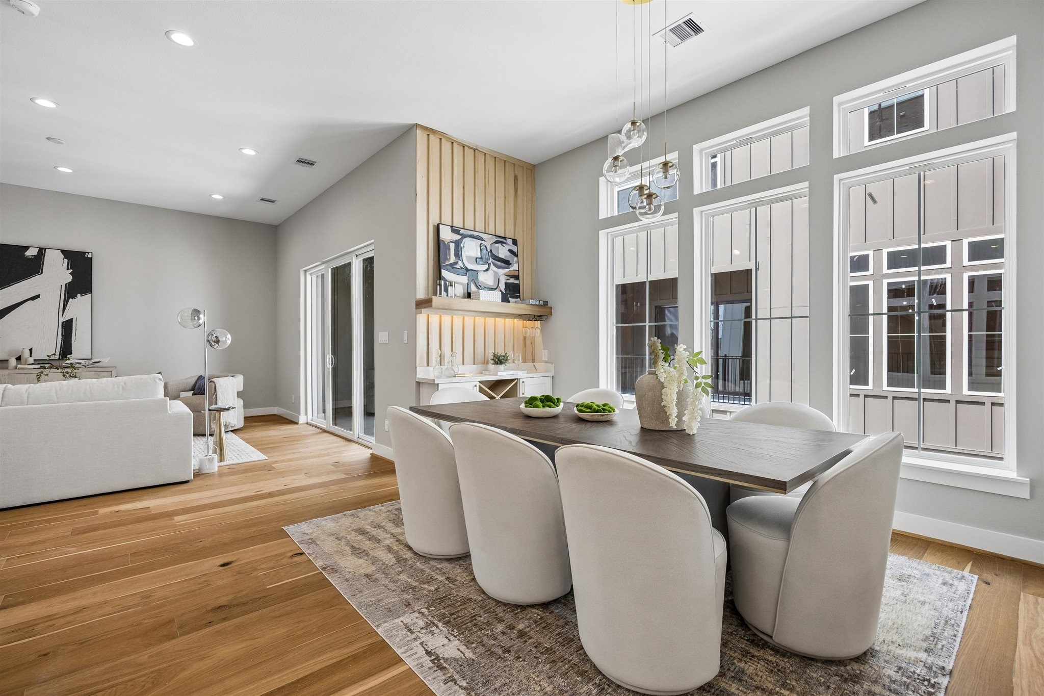 1179 W 19th Street Property Photo 17