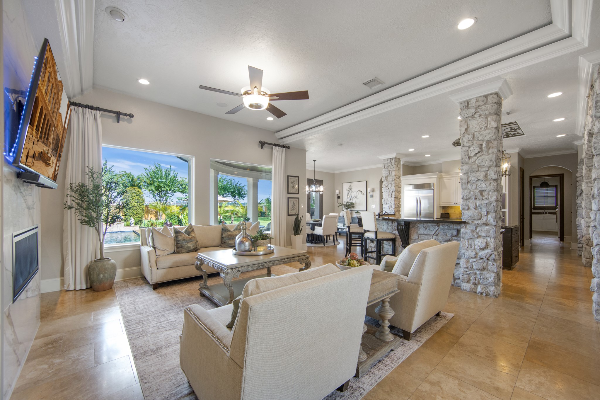 17108 Lakeway Park Property Photo 12