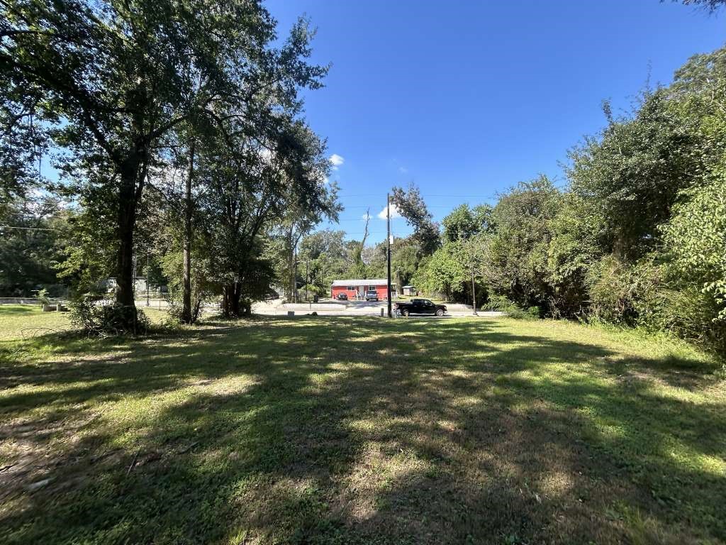 868 S Main Street Property Photo 1