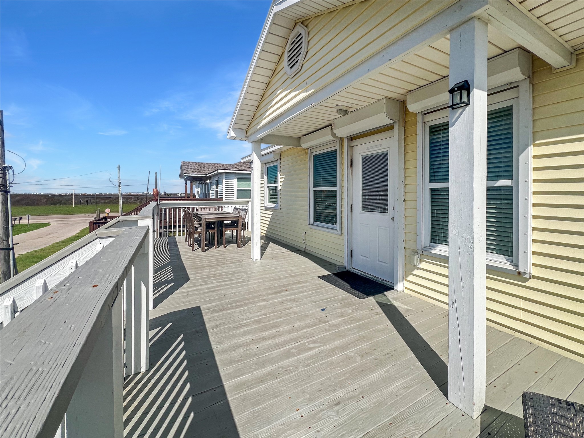 81 Santar Loop Property Photo 6