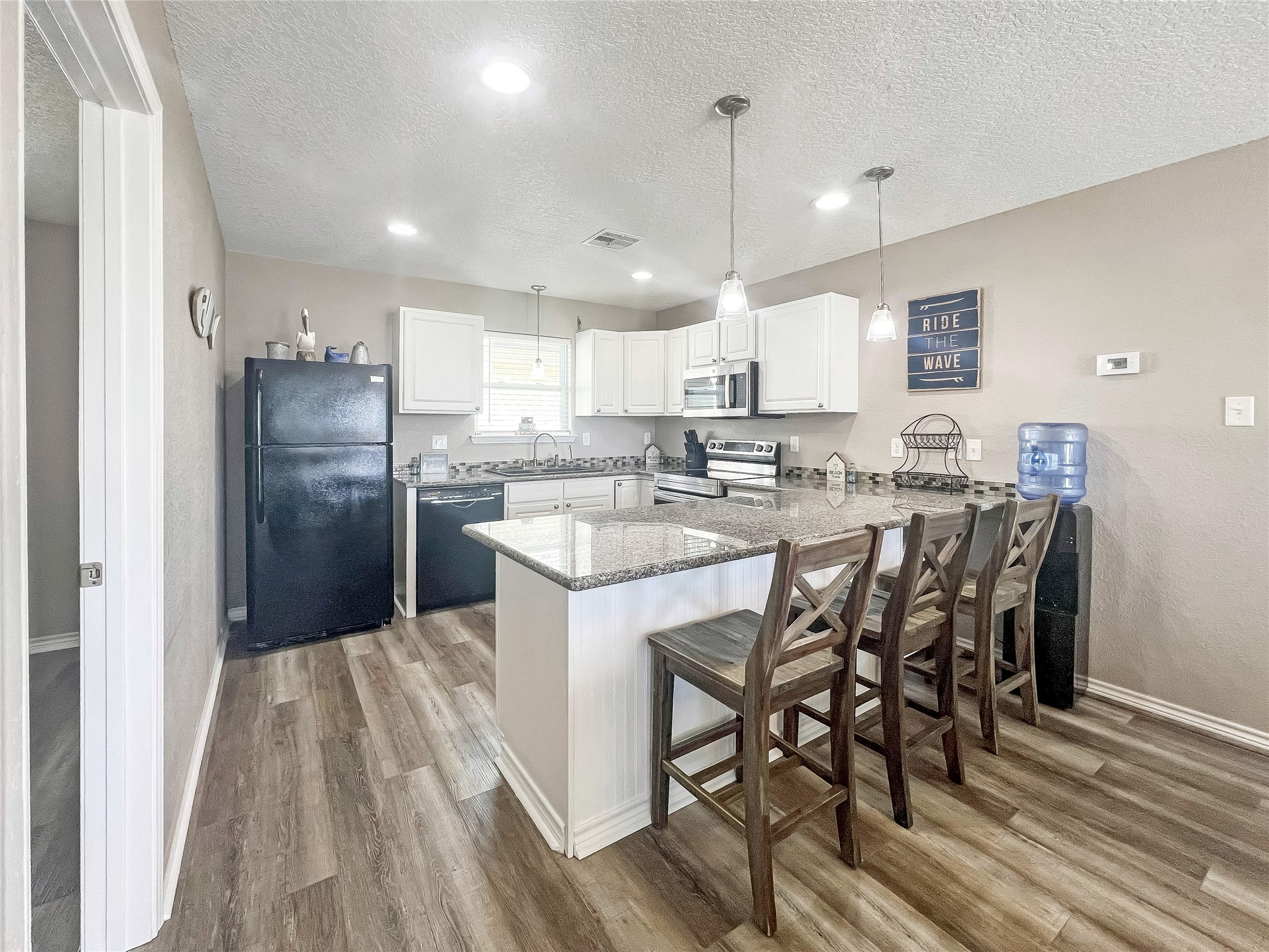 81 Santar Loop Property Photo 13