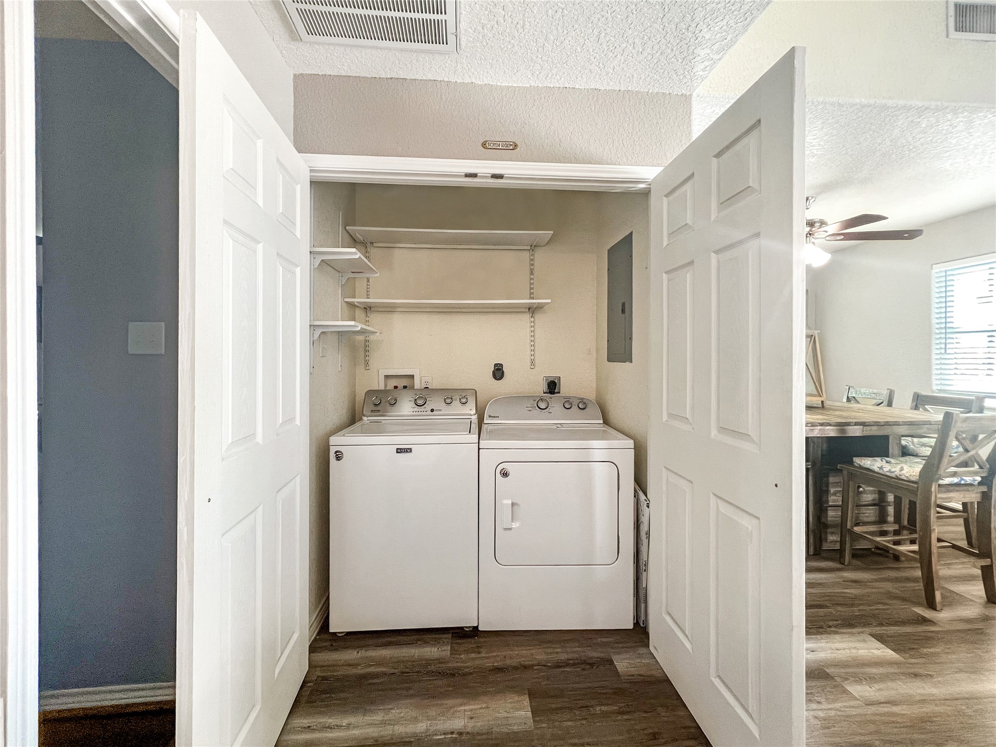 81 Santar Loop Property Photo 21