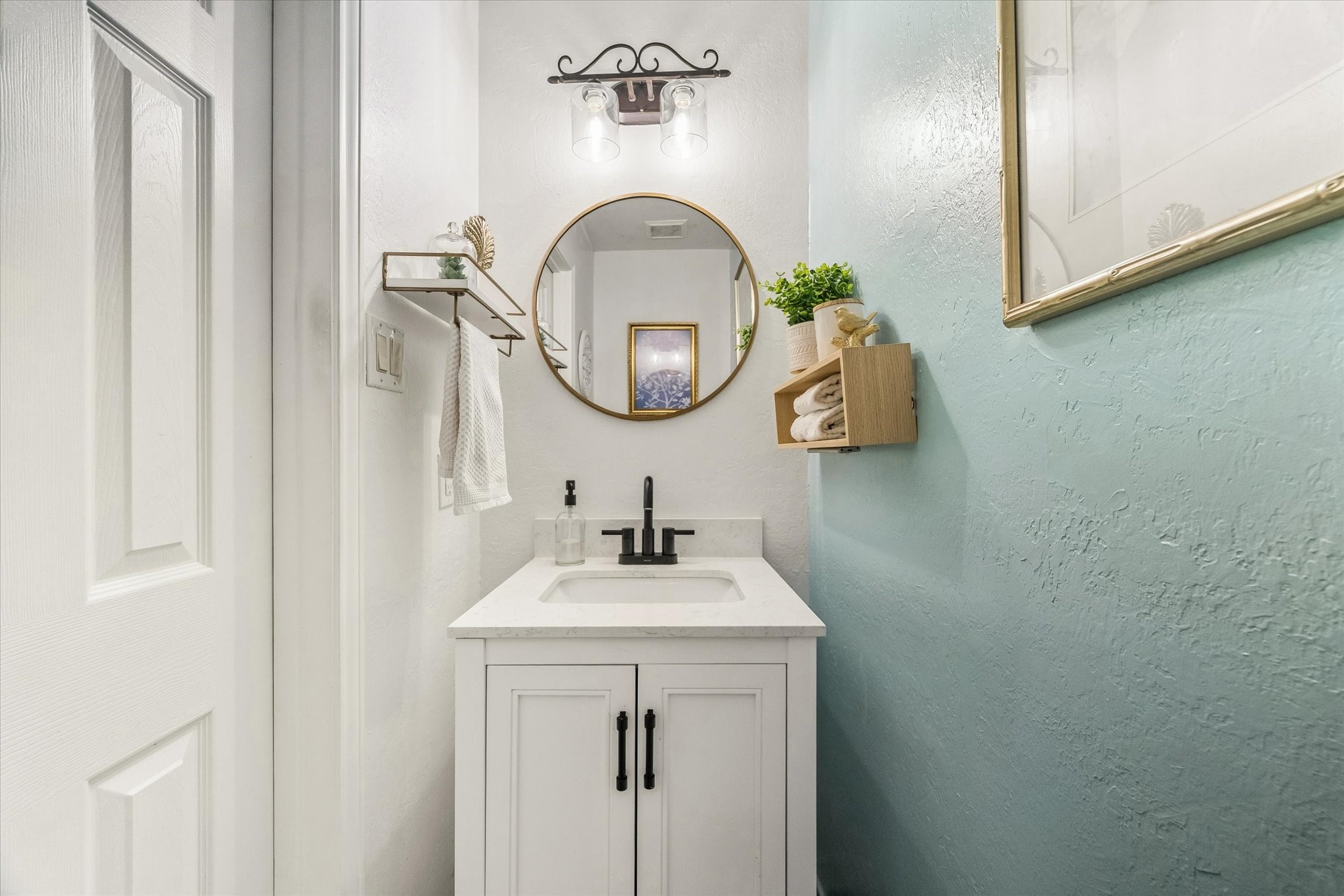 1511 Goodnight Court Property Photo 12