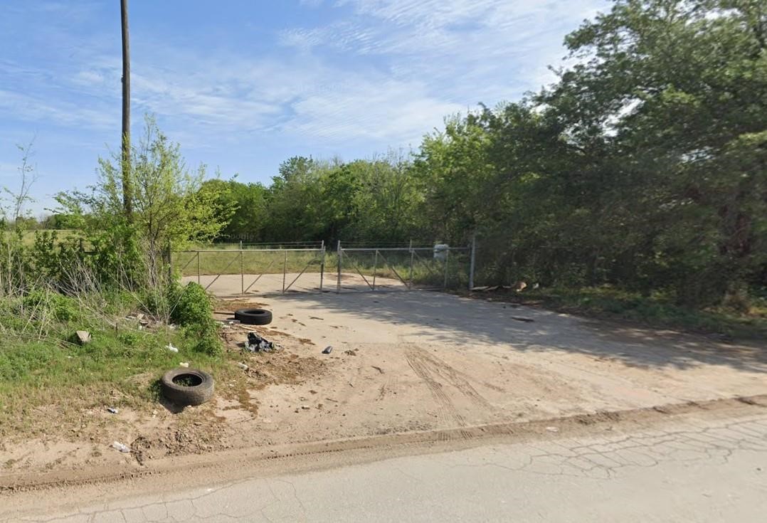 5551 Allison Road Property Photo 5