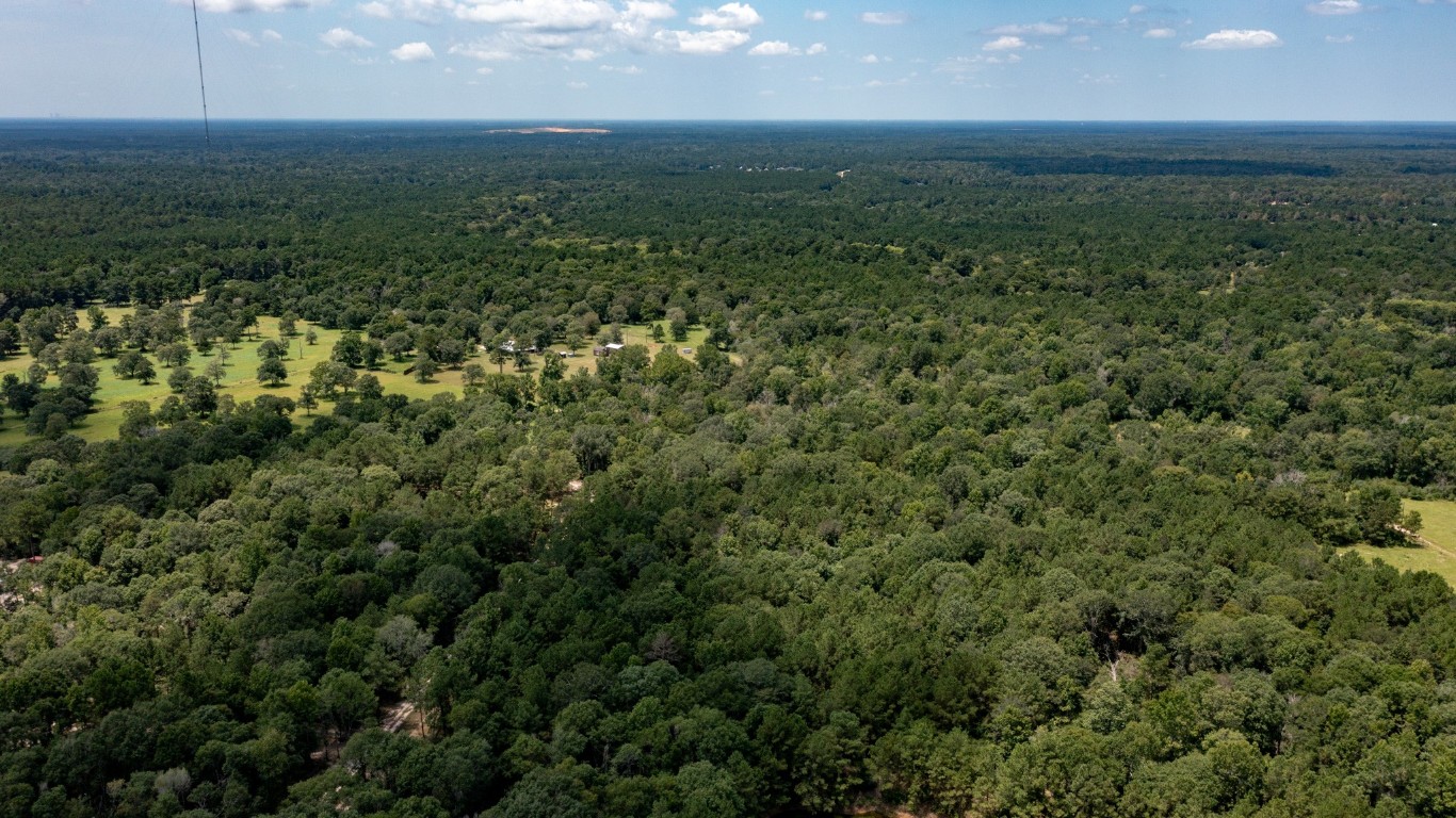 1255 Lee Turner Road Road Property Photo 16