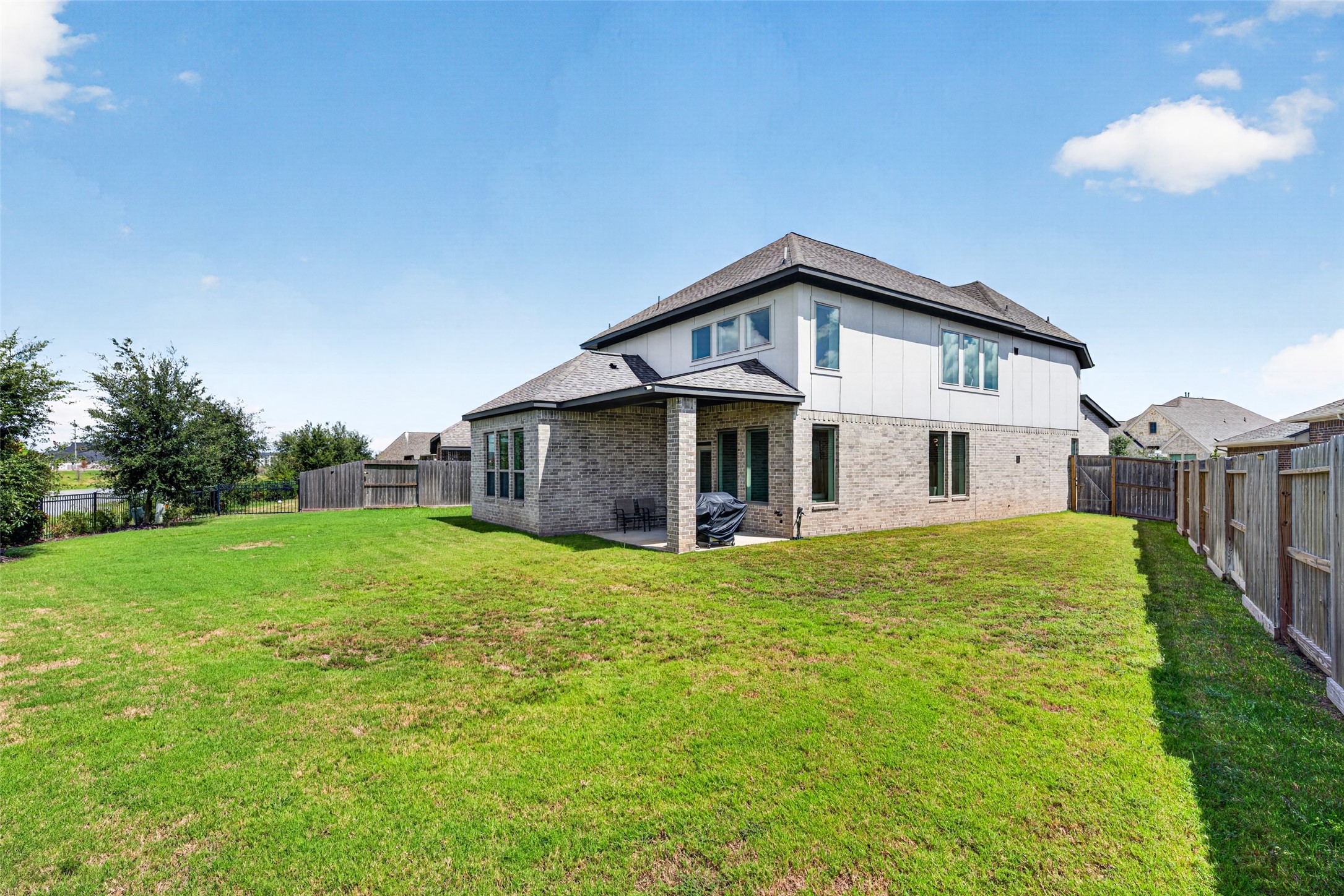 2534 Alder Wood Lane Property Photo 41