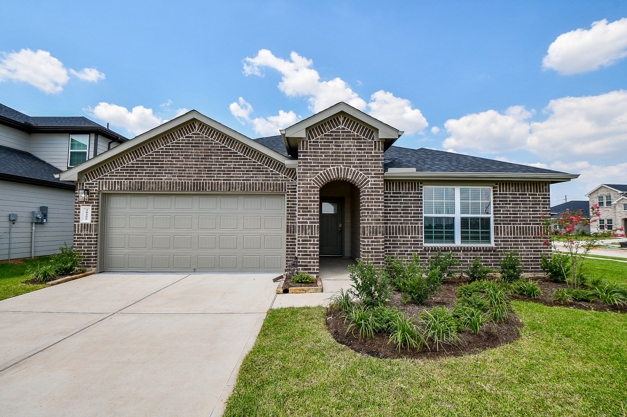 30406 Canterbury Fields Drive Property Photo 2
