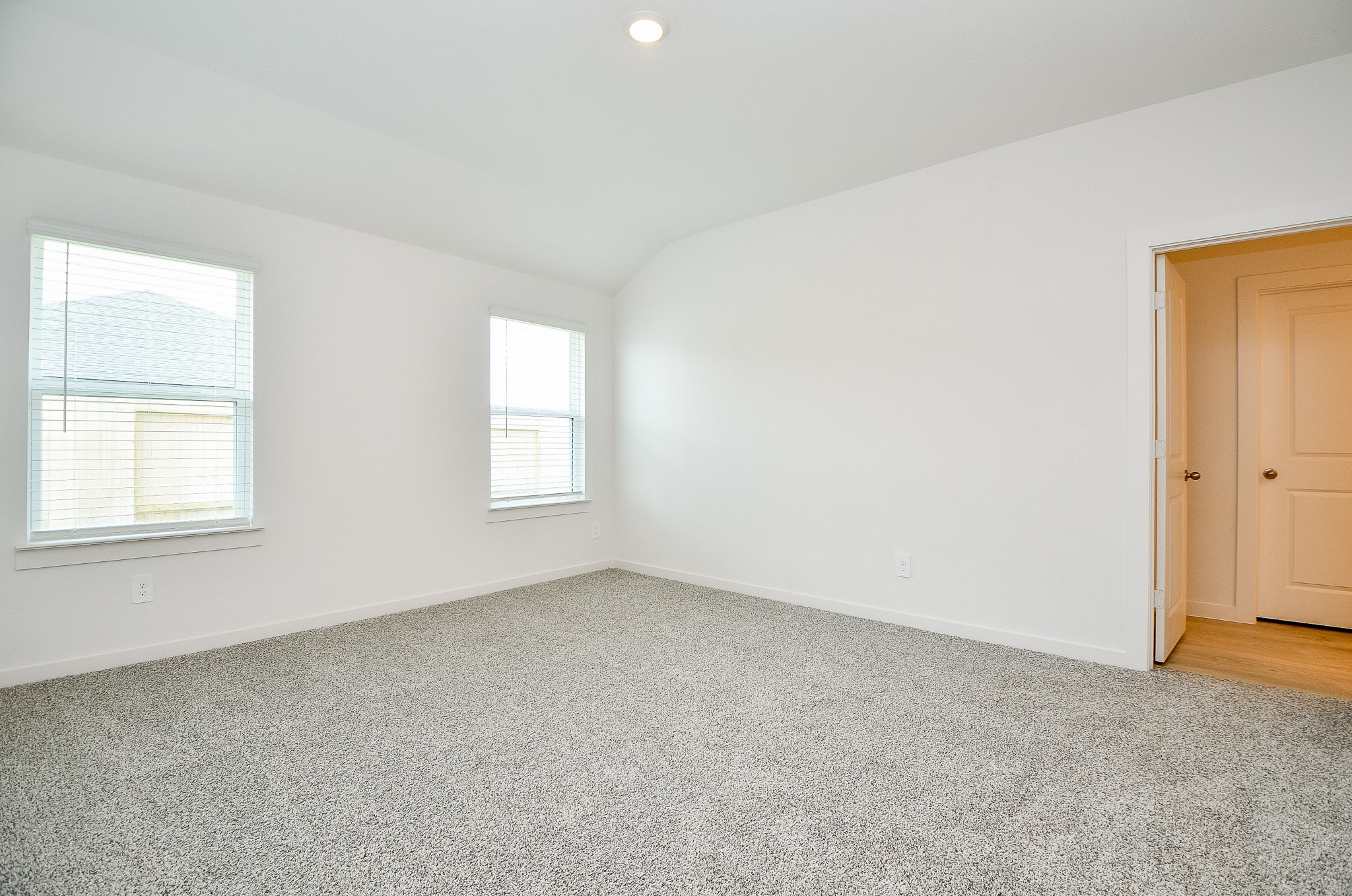 30406 Canterbury Fields Drive Property Photo 18