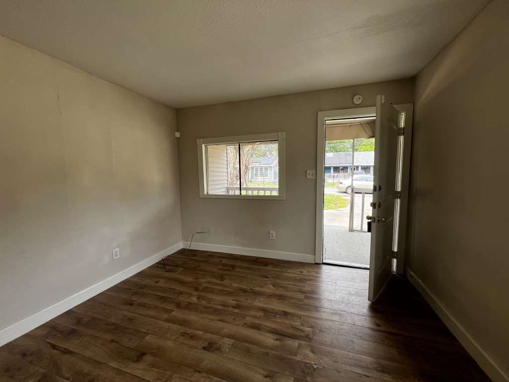 8606 Prairie View Drive Property Photo 2