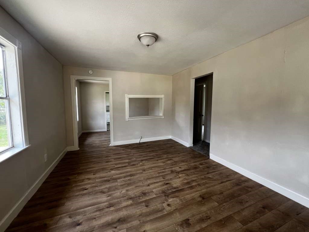 8606 Prairie View Drive Property Photo 3