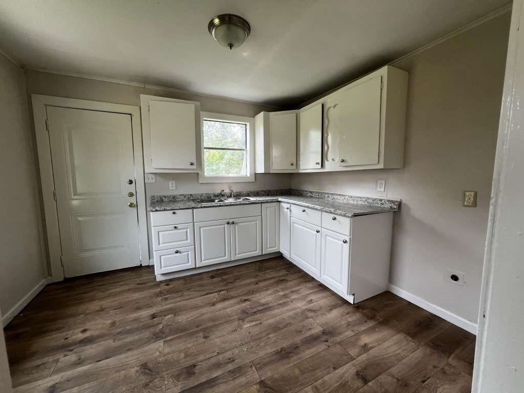 8606 Prairie View Drive Property Photo 6