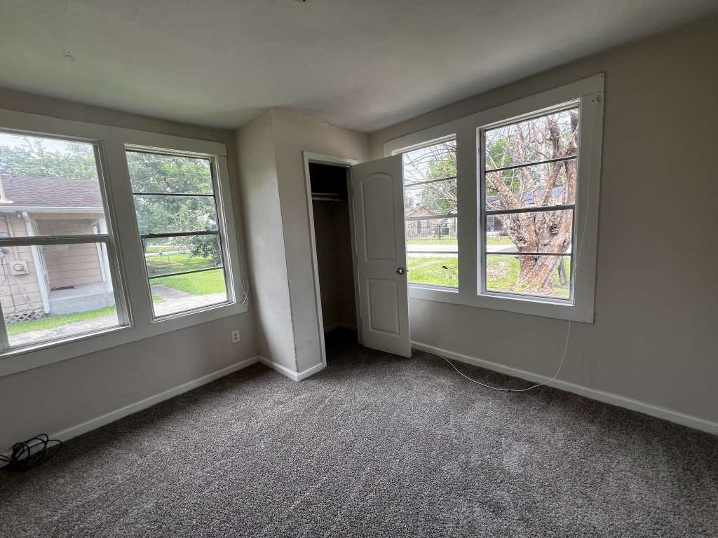 8606 Prairie View Drive Property Photo 10