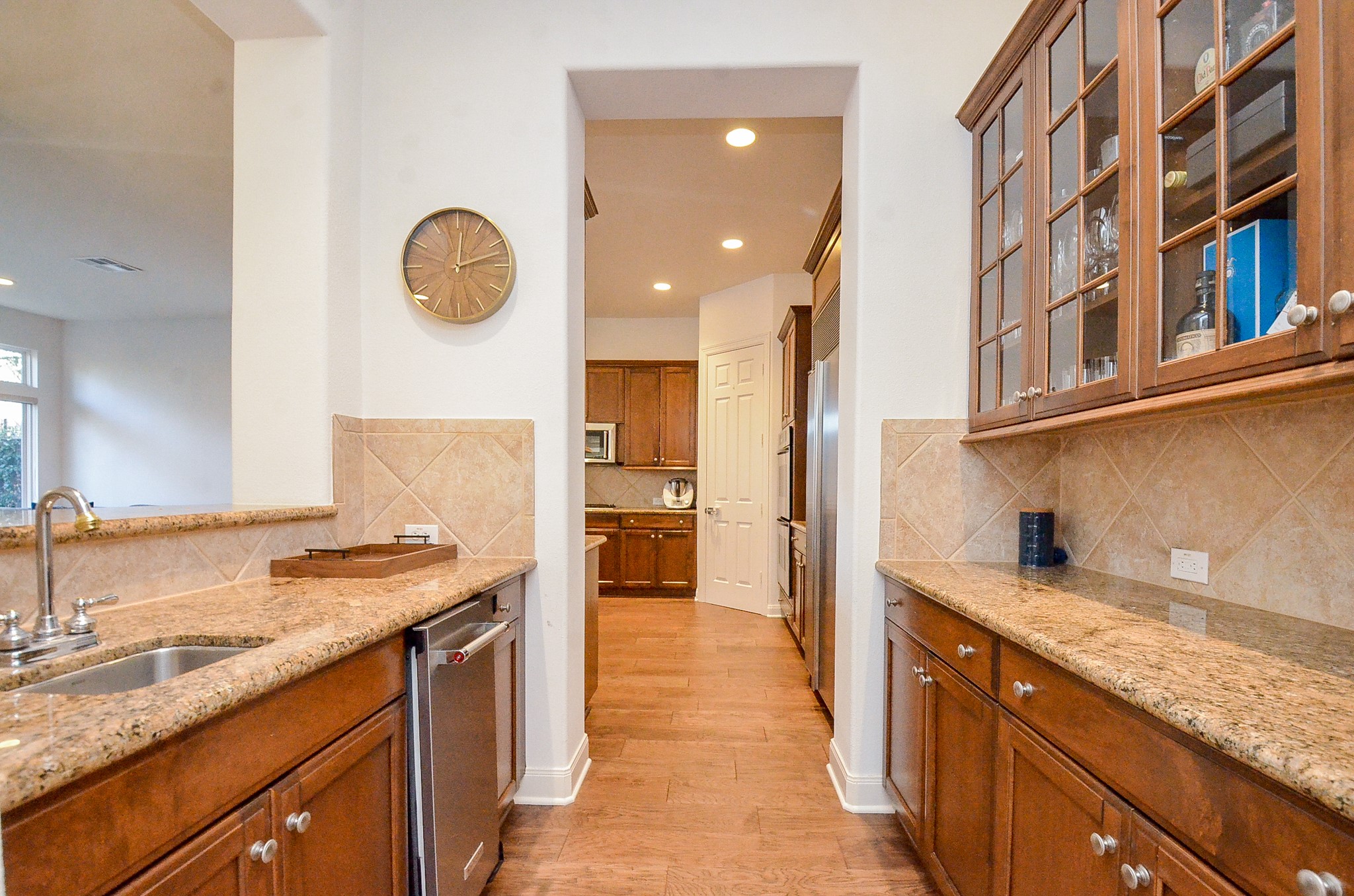 2826 Tudor Manor Property Photo 18