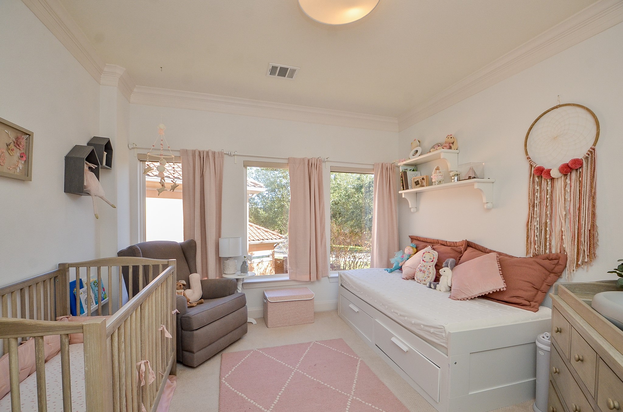 2826 Tudor Manor Property Photo 40