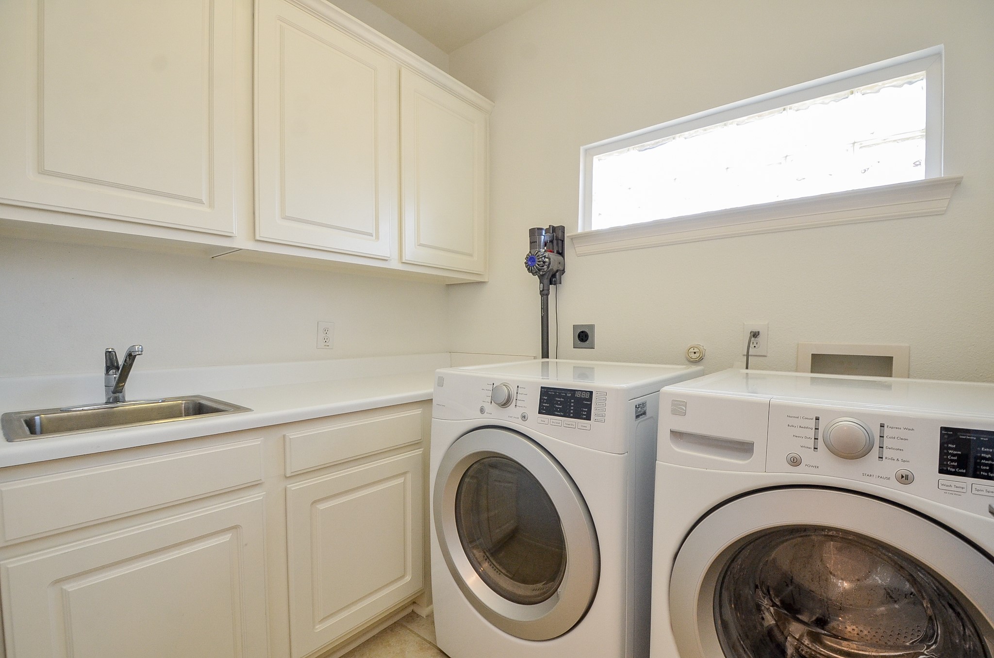 2826 Tudor Manor Property Photo 42