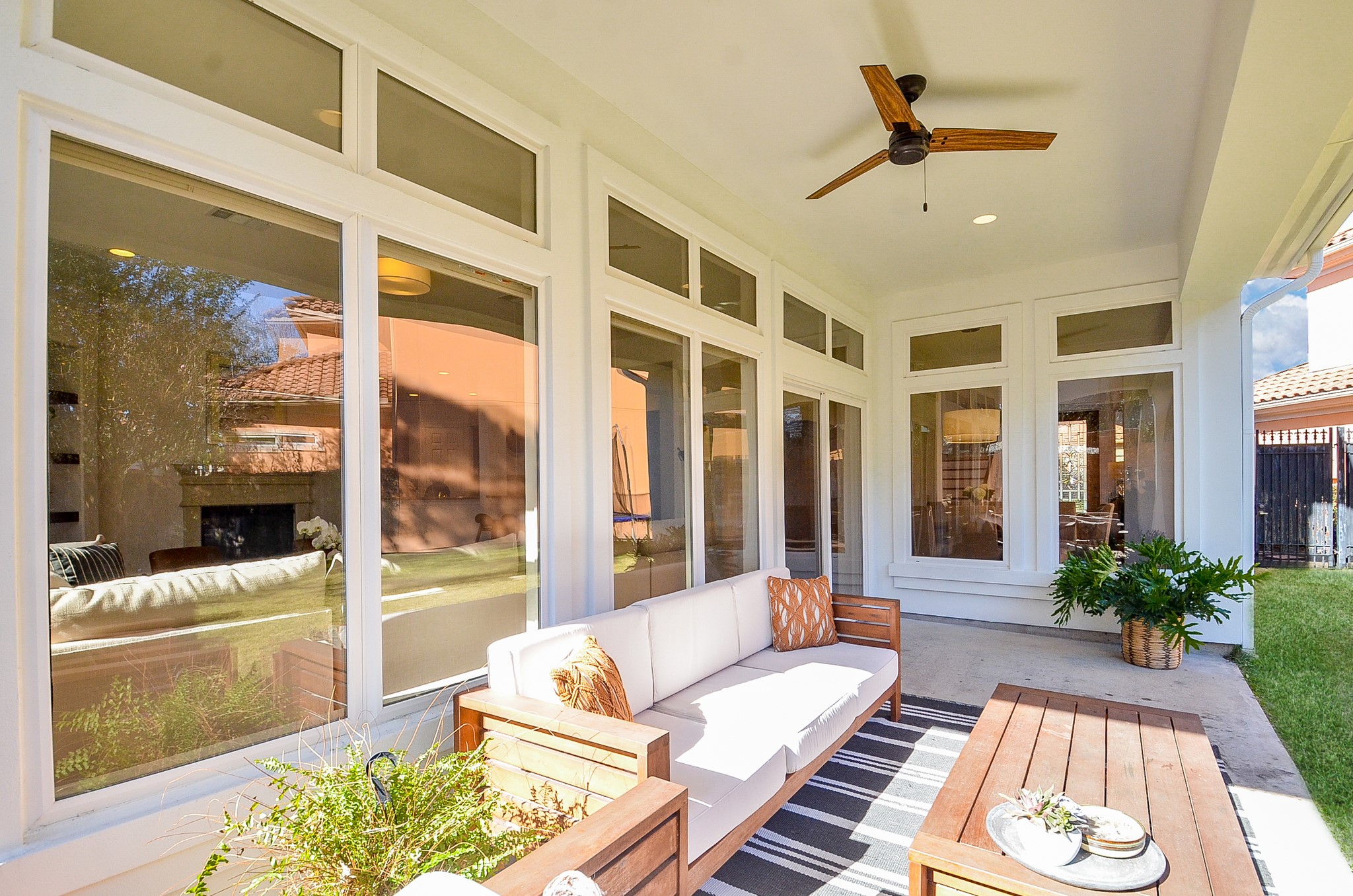 2826 Tudor Manor Property Photo 46