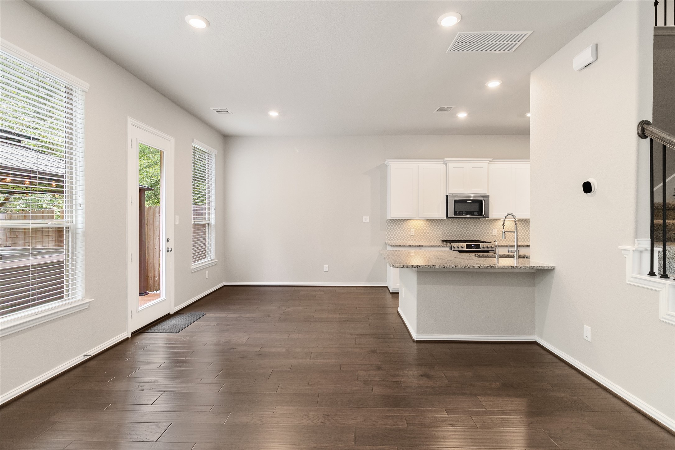 134 Moon Dance Court Property Photo 5