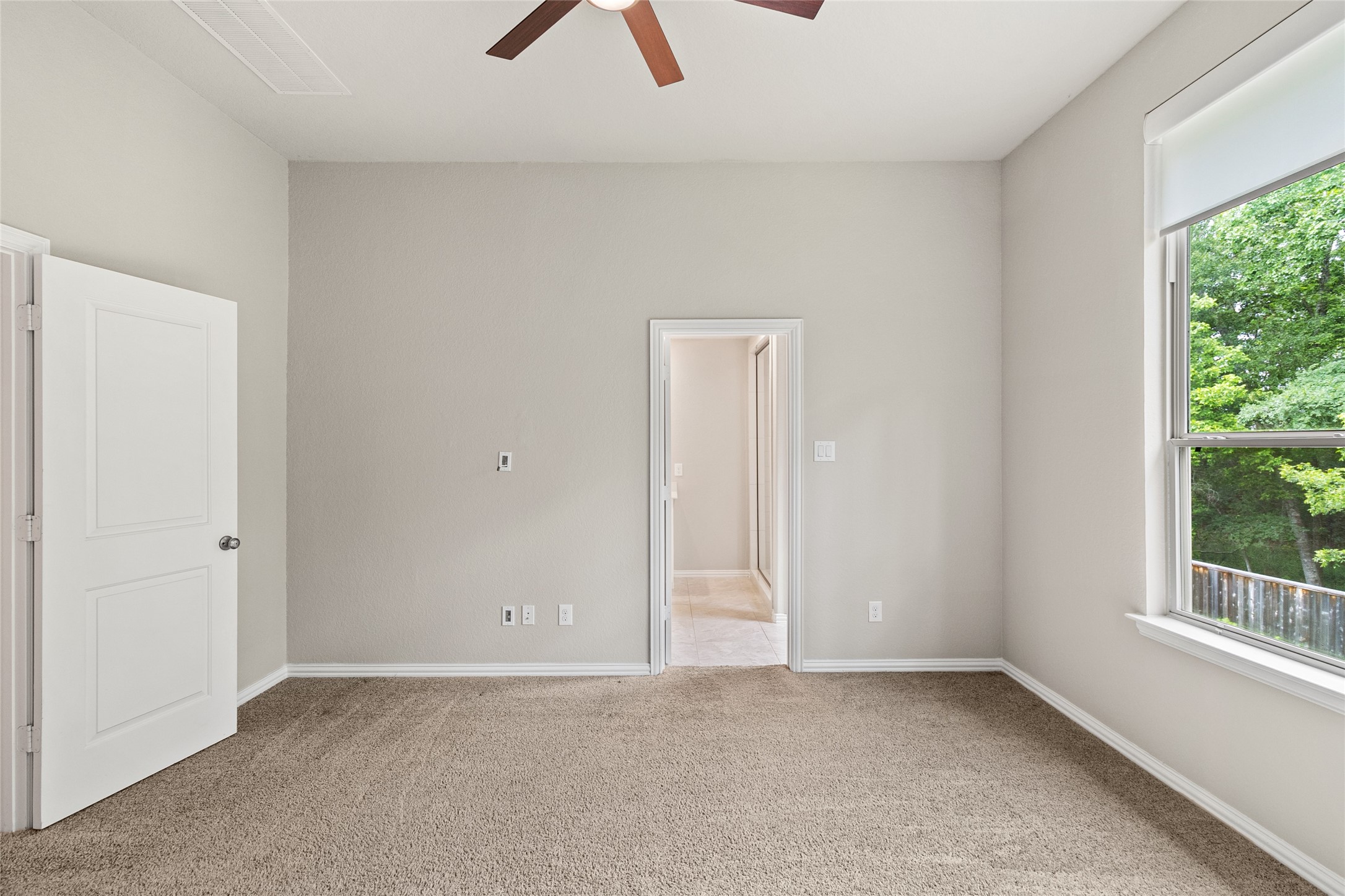 134 Moon Dance Court Property Photo 17
