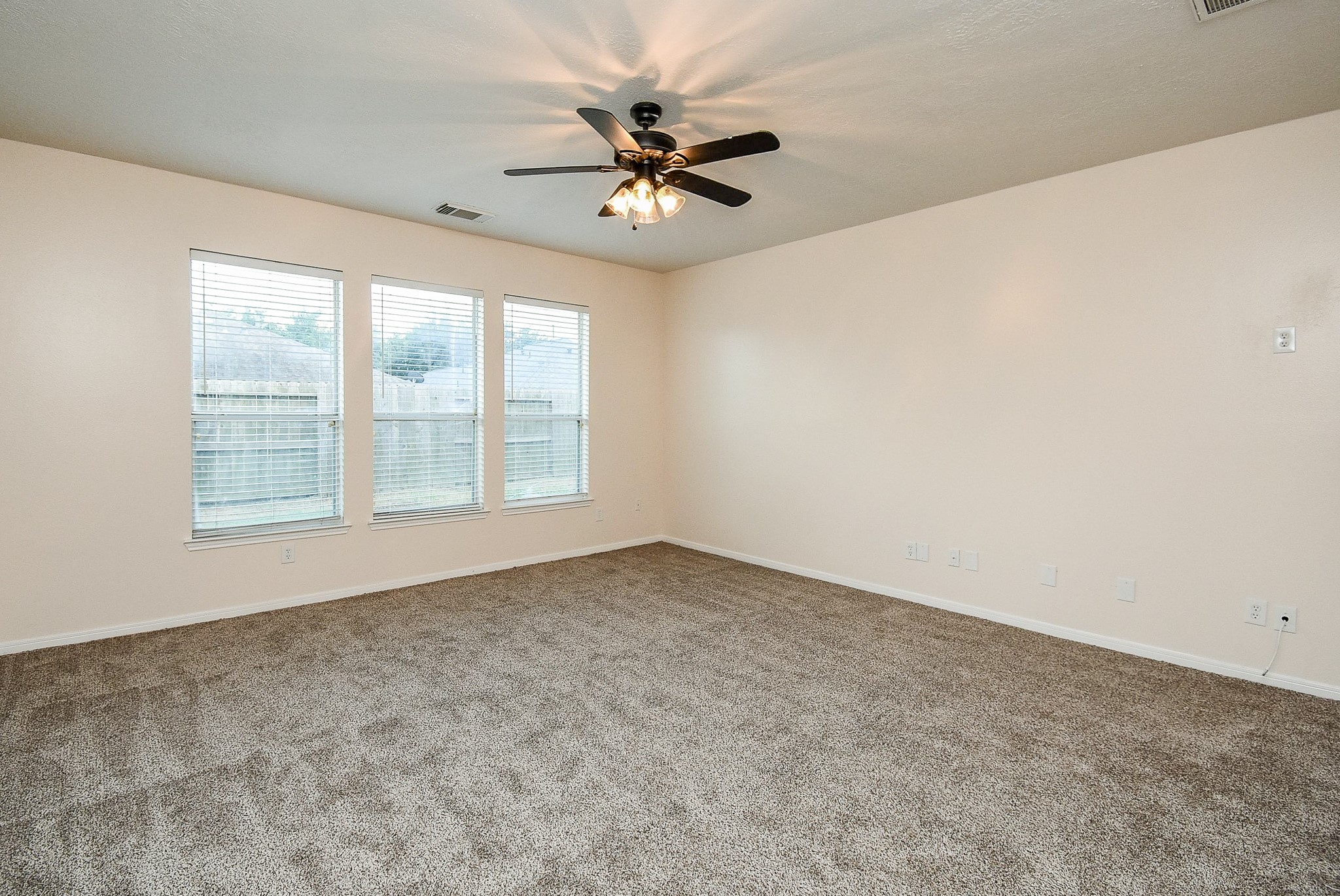 19327 Poppy Grove Lane Property Photo 15