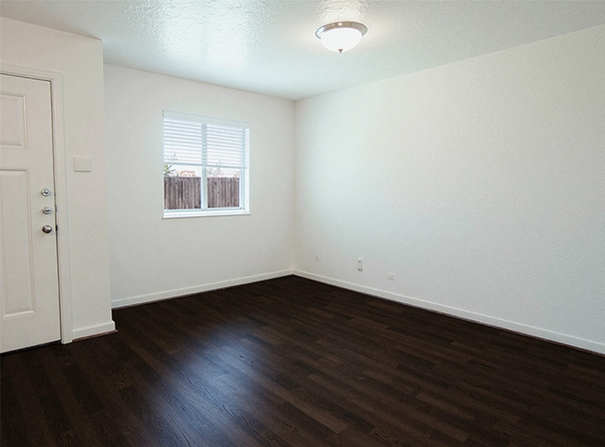 21155 Gosling Road 1b Property Photo 6
