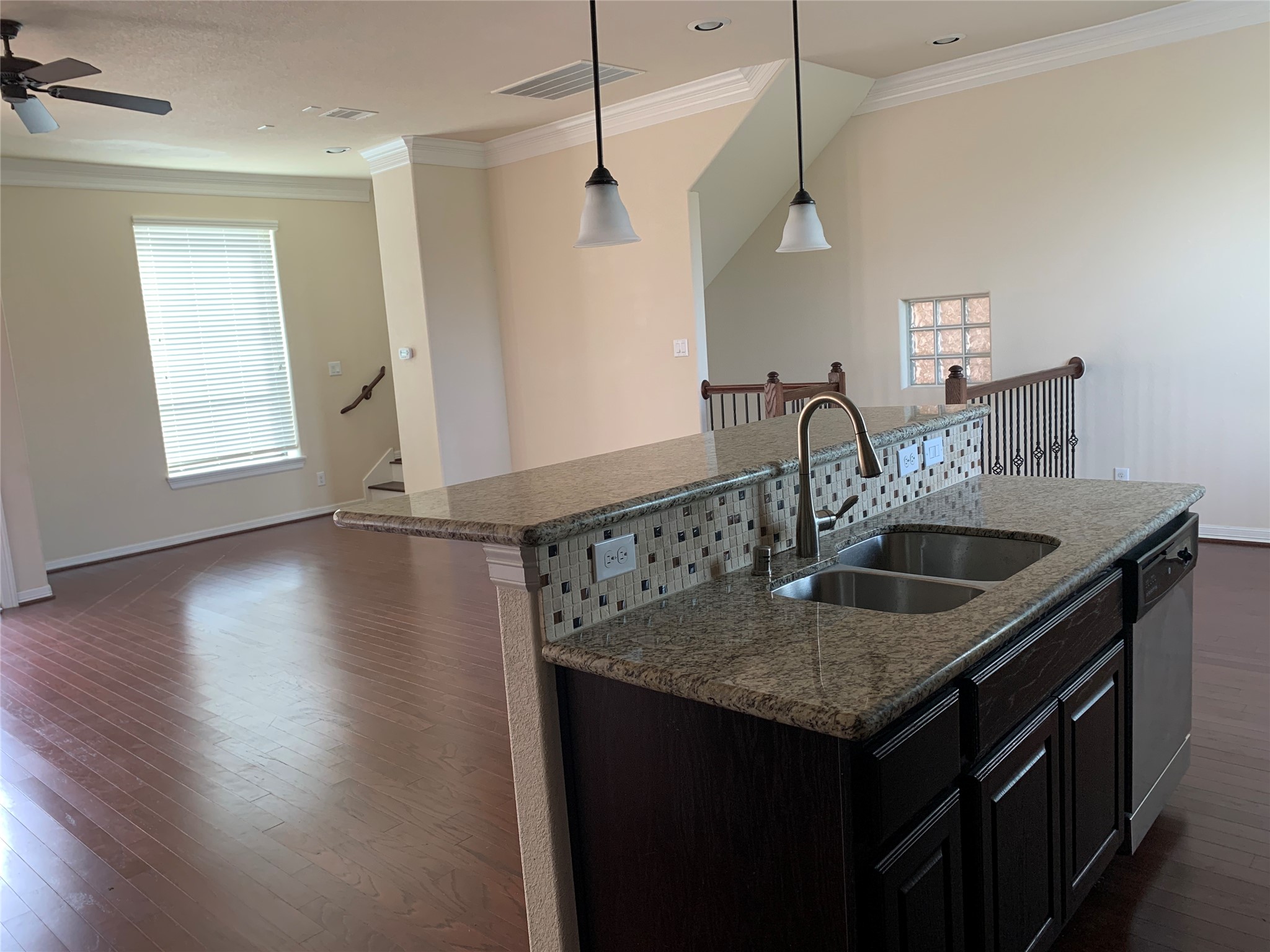 3021 Kisling Street Property Photo 8