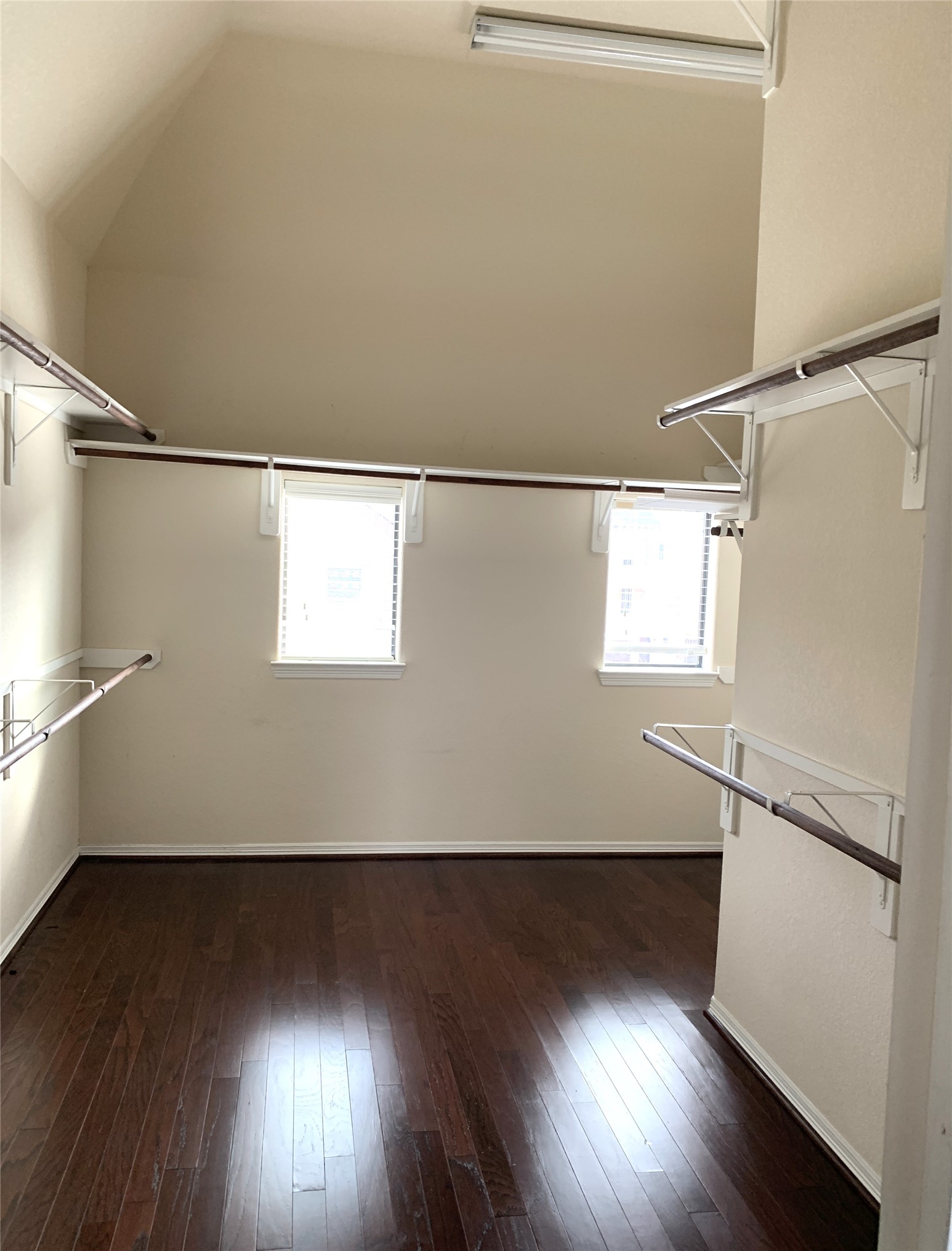 3021 Kisling Street Property Photo 19