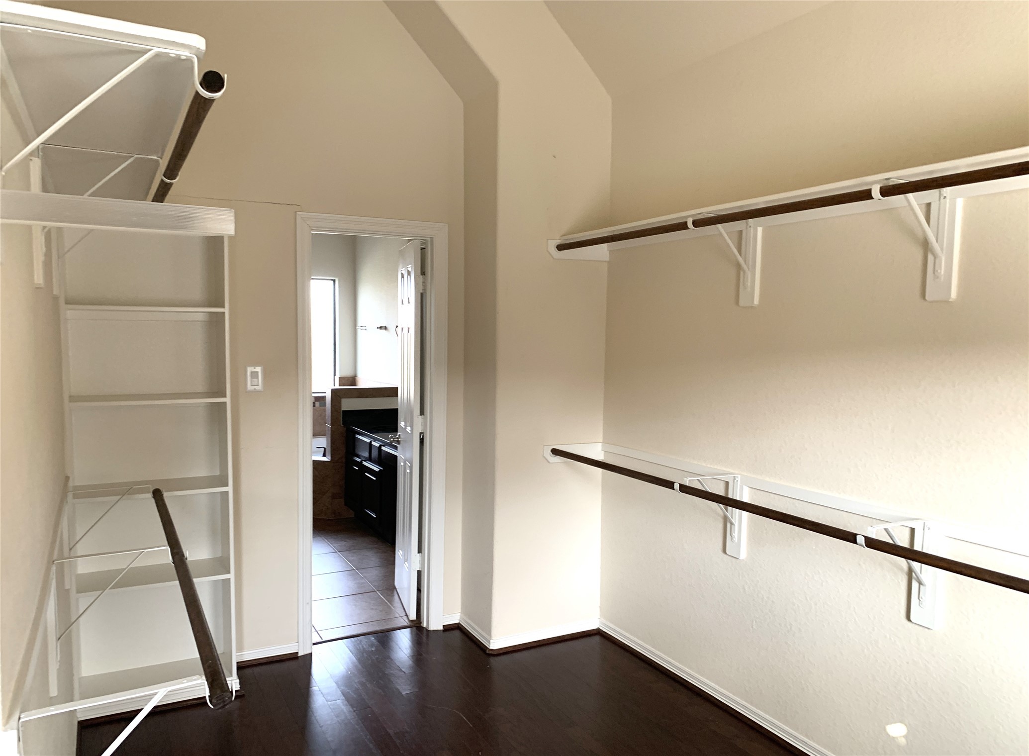 3021 Kisling Street Property Photo 21