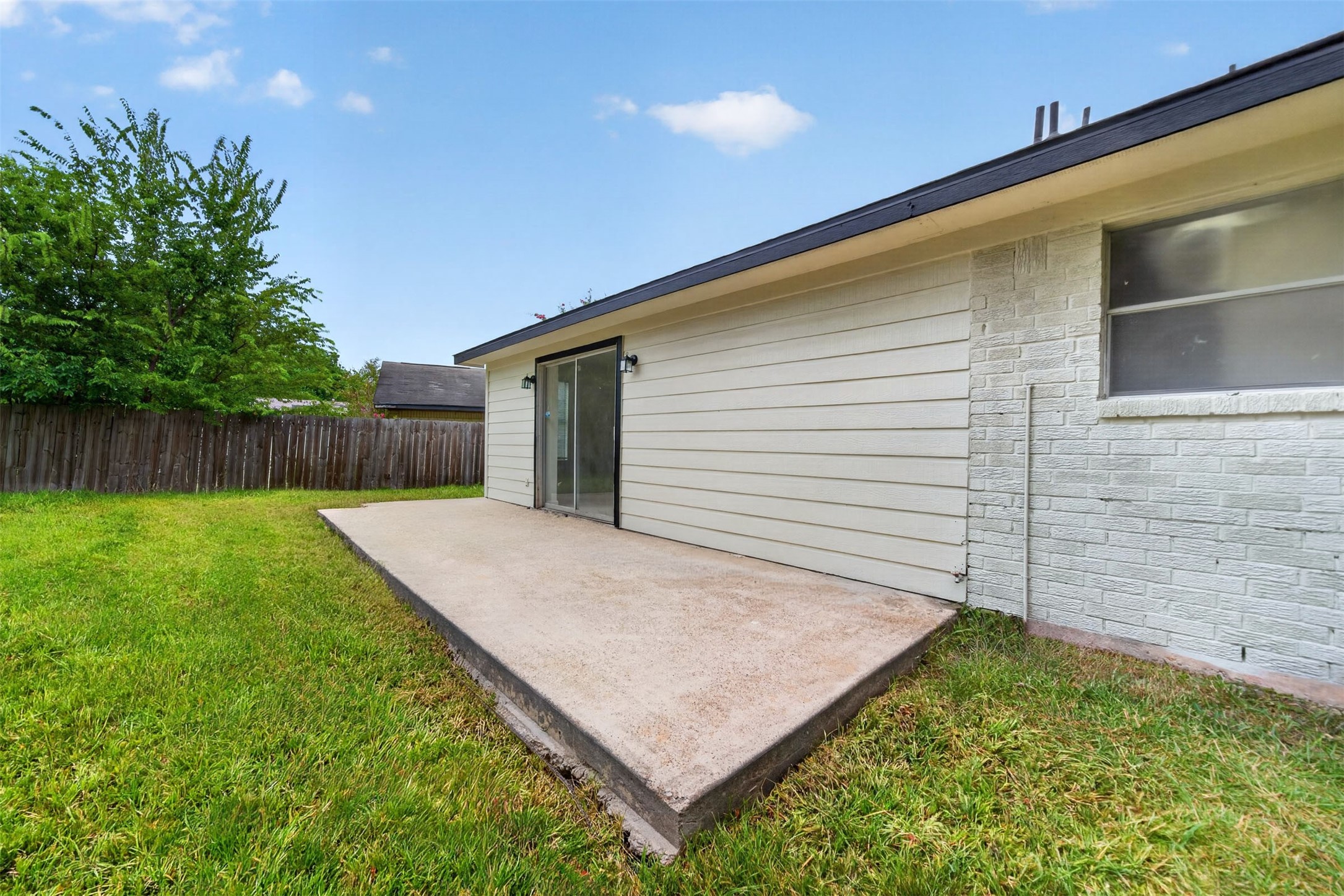 11918 Southview Street Property Photo 45