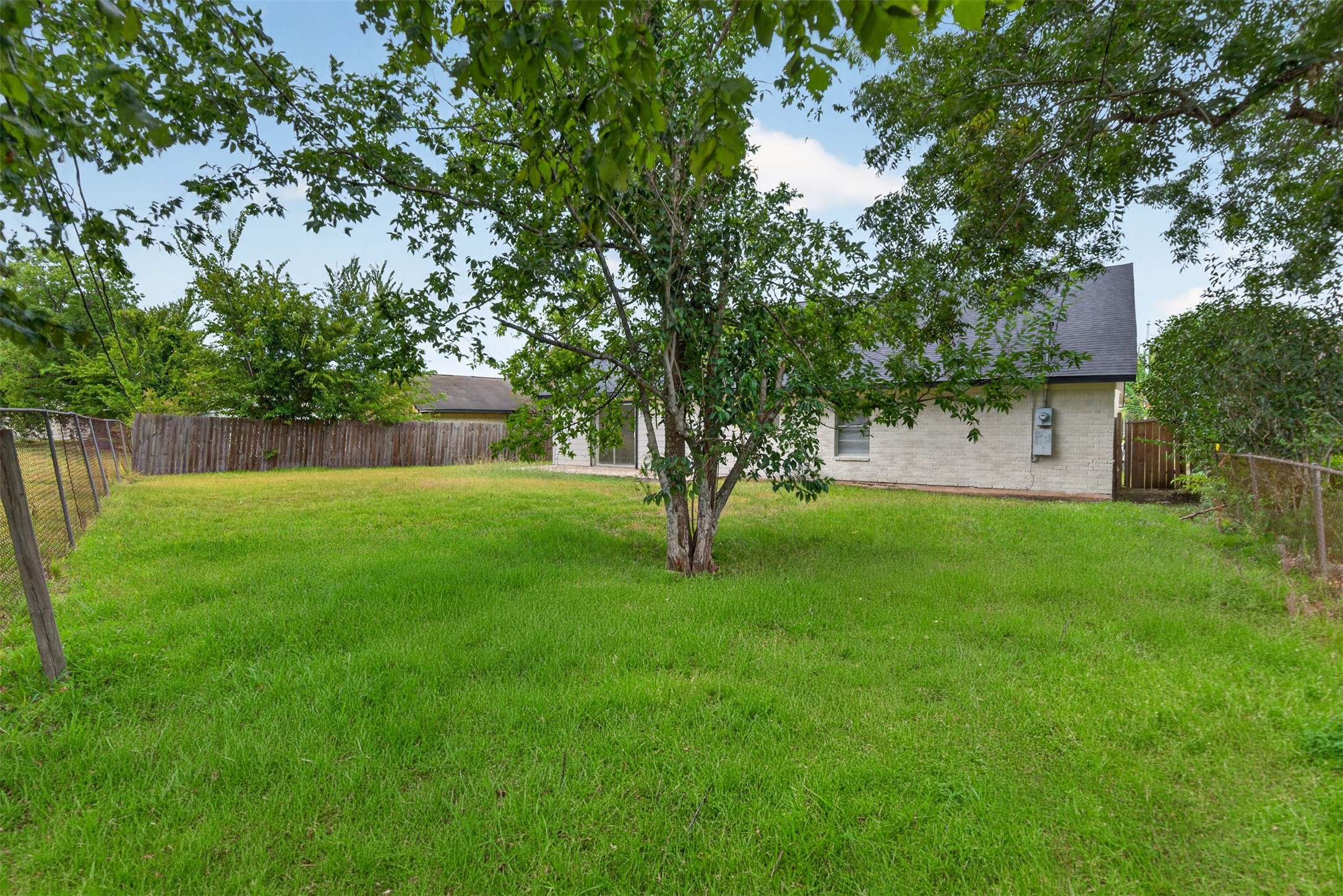11918 Southview Street Property Photo 47