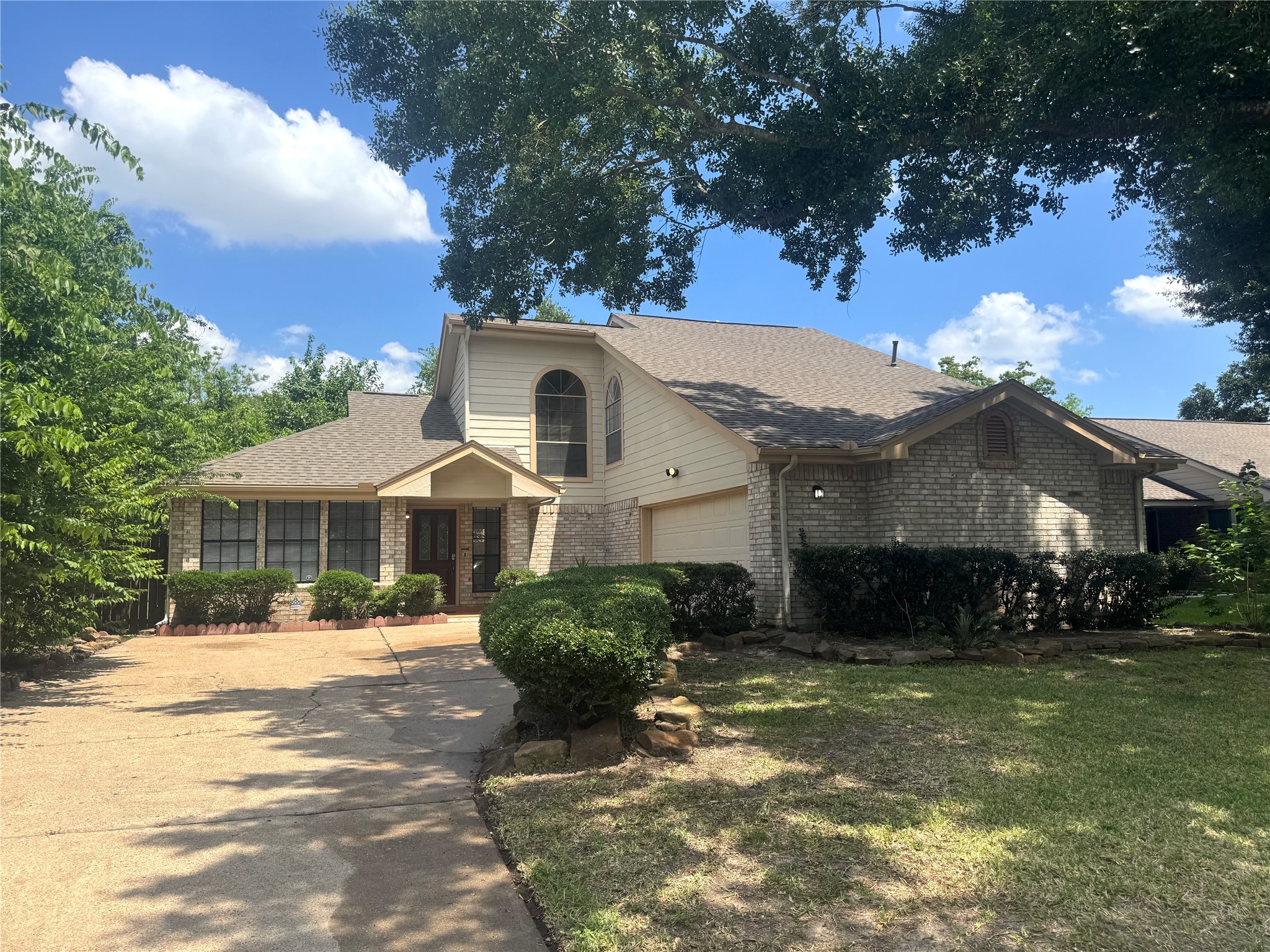 9826 Chiselhurst Drive Property Photo 1