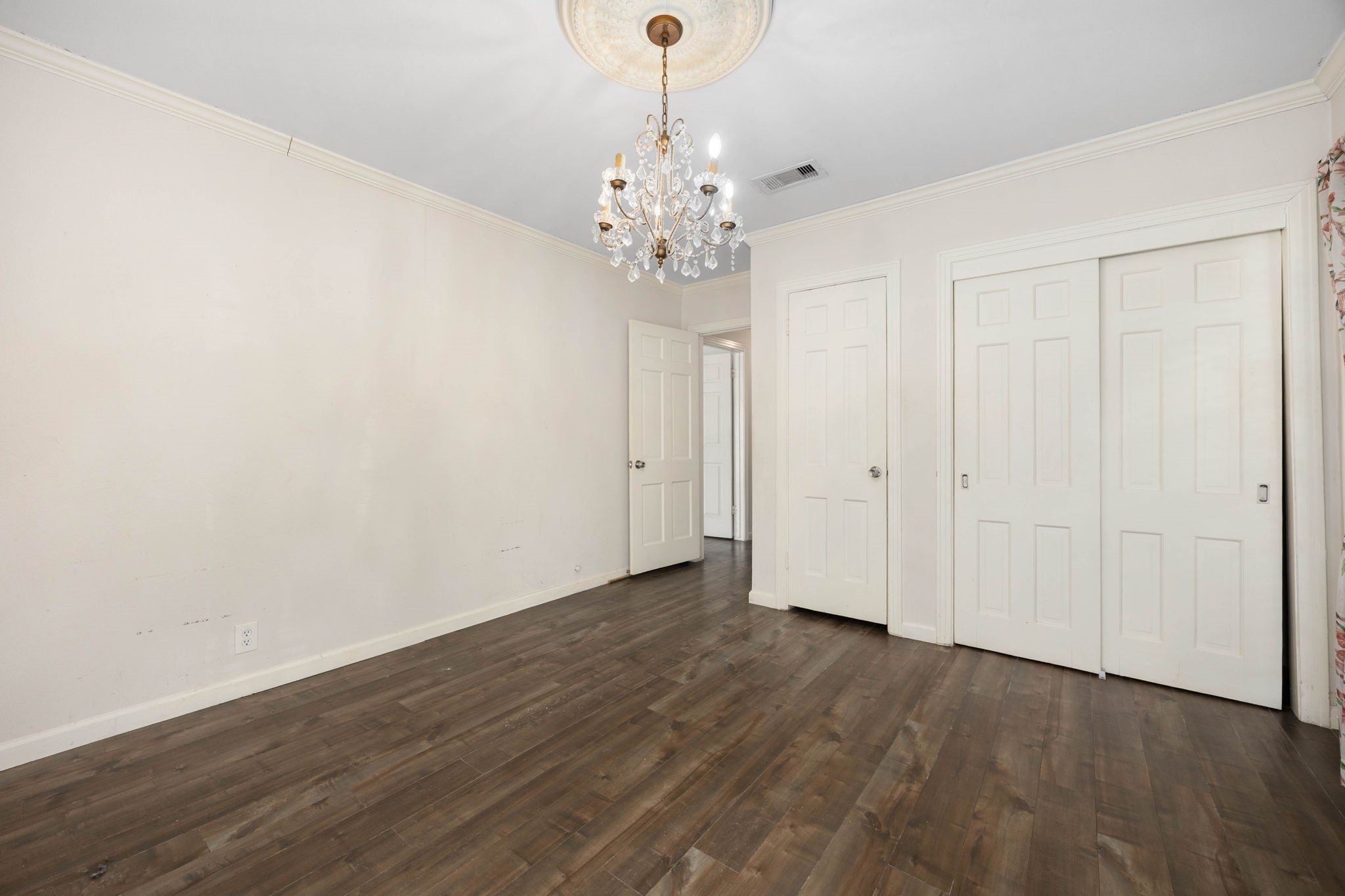 5116 Evergreen Street Property Photo 15