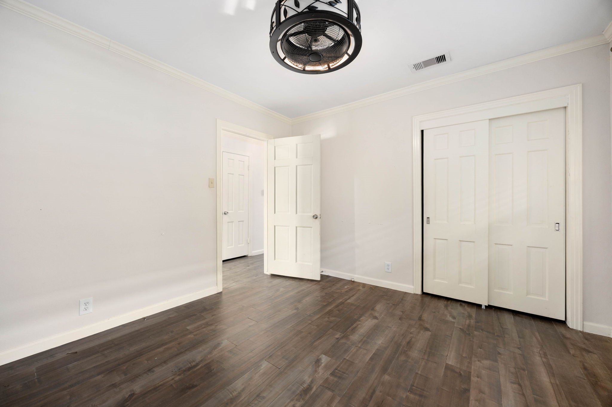 5116 Evergreen Street Property Photo 18