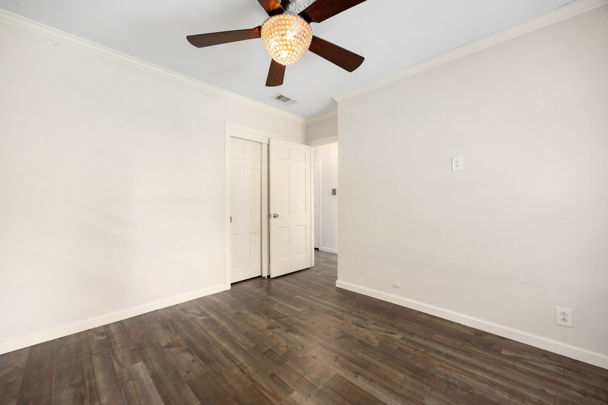 5116 Evergreen Street Property Photo 20