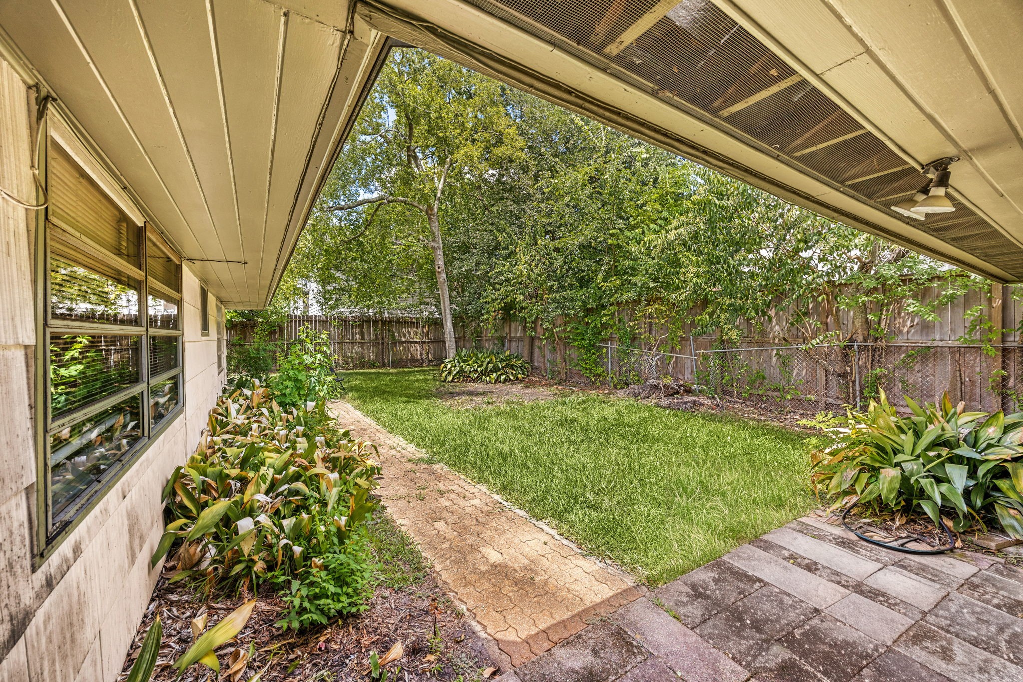5116 Evergreen Street Property Photo 23