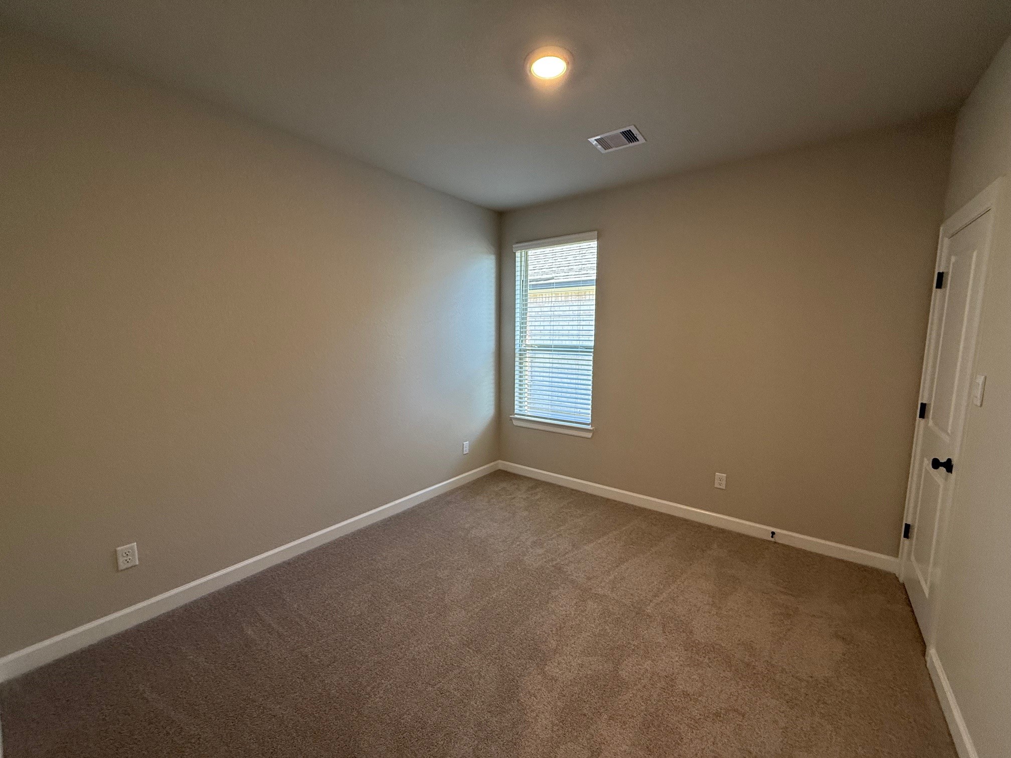 15185 Ty Marshall Ct Property Photo 3