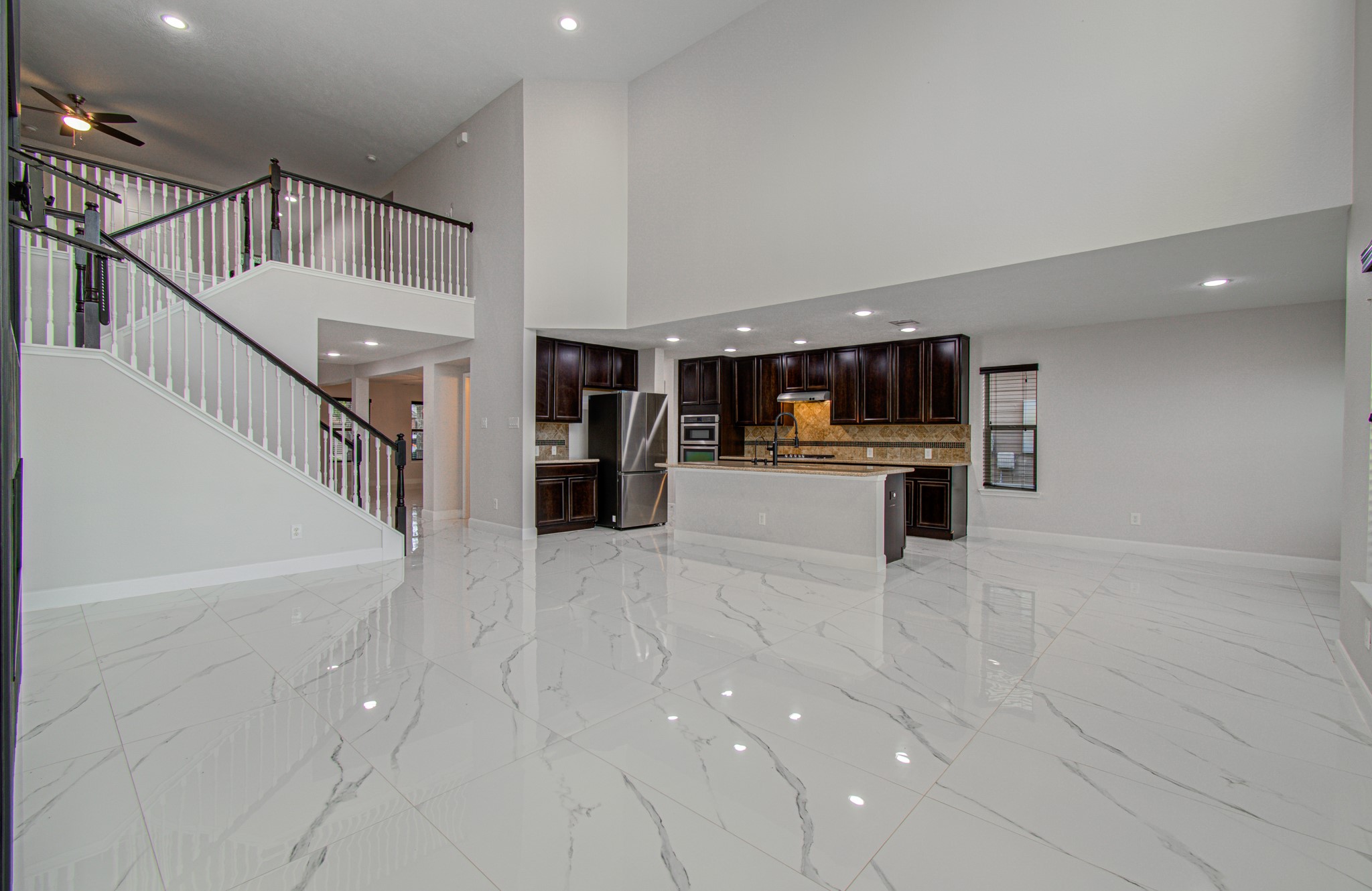16430 Williamstown Drive Property Photo 16