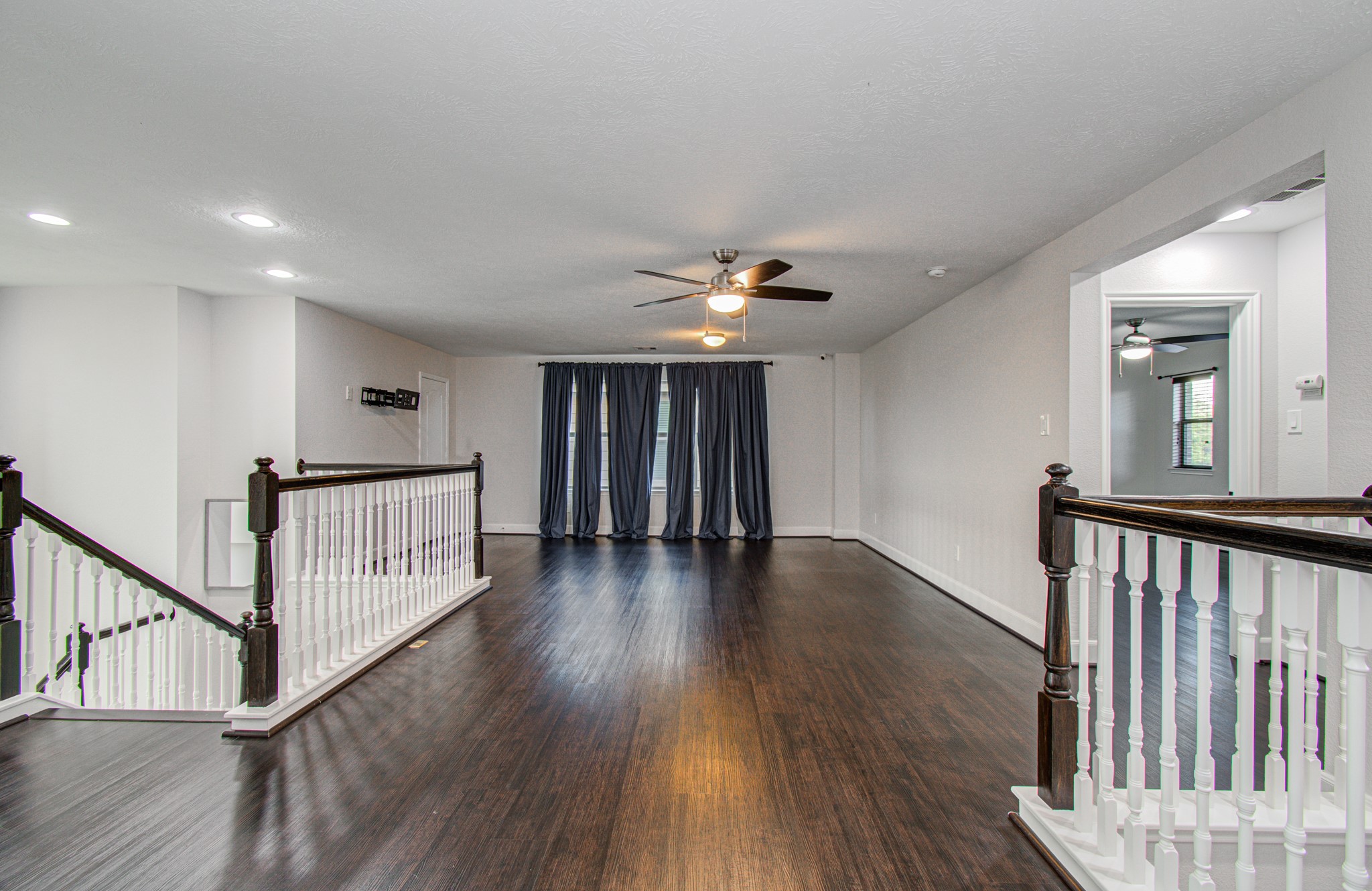 16430 Williamstown Drive Property Photo 33