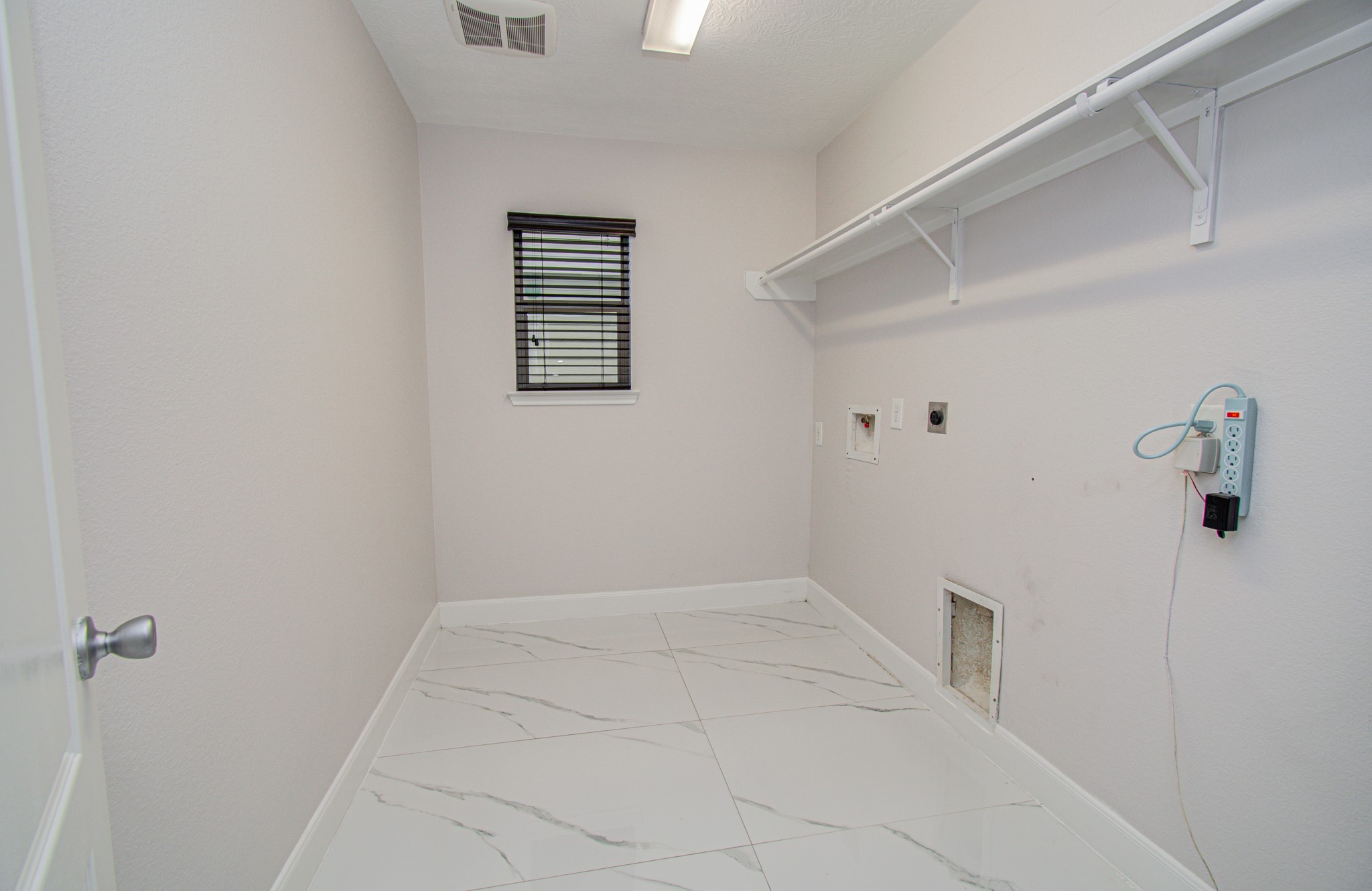 16430 Williamstown Drive Property Photo 37