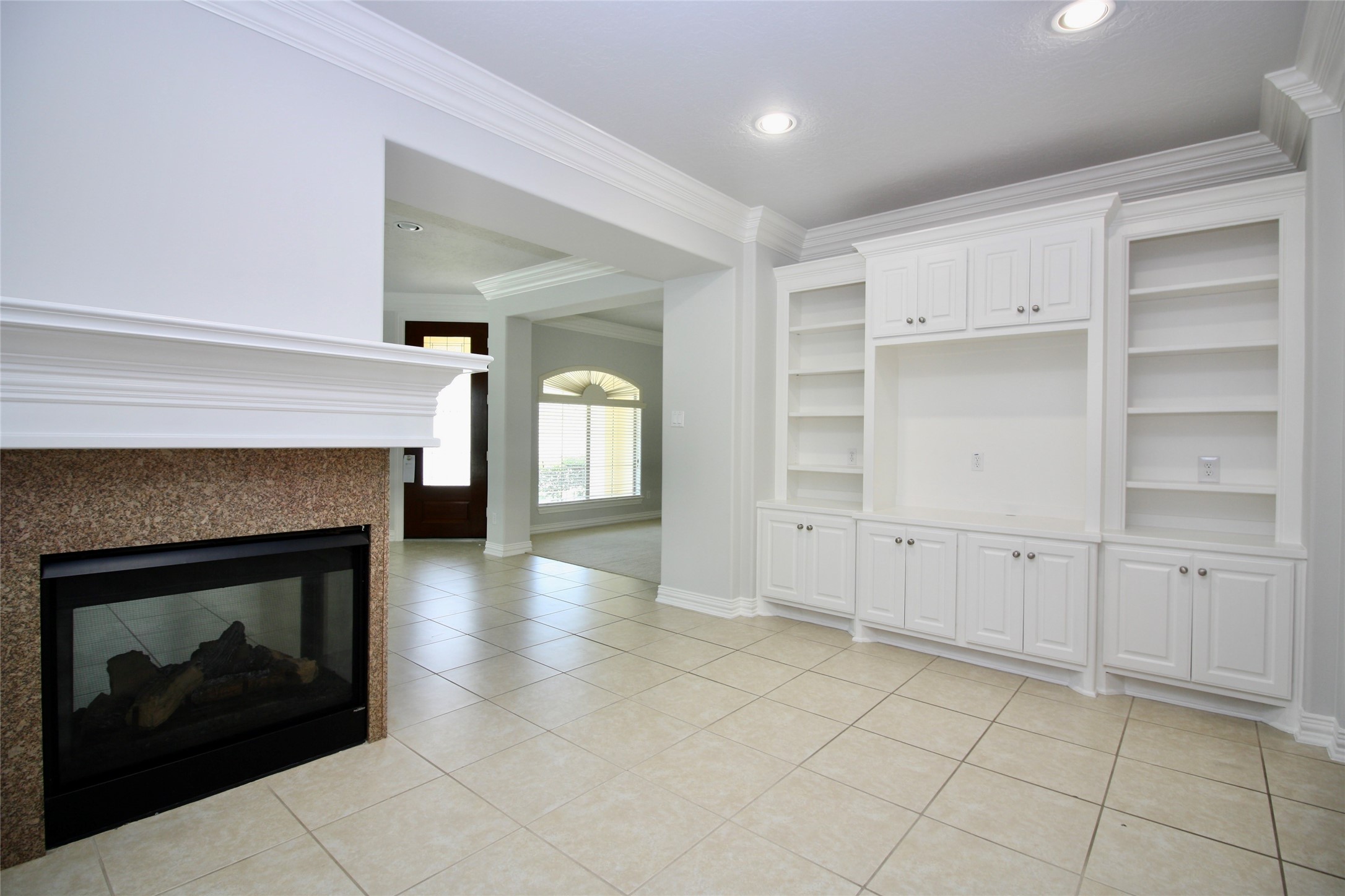 14443 Mayport Lane Property Photo 4