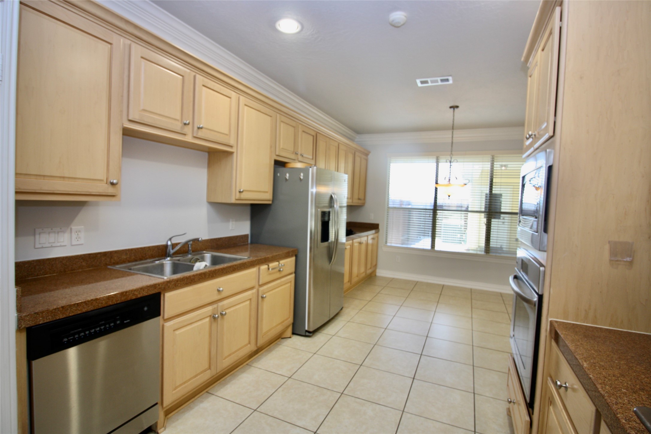 14443 Mayport Lane Property Photo 8