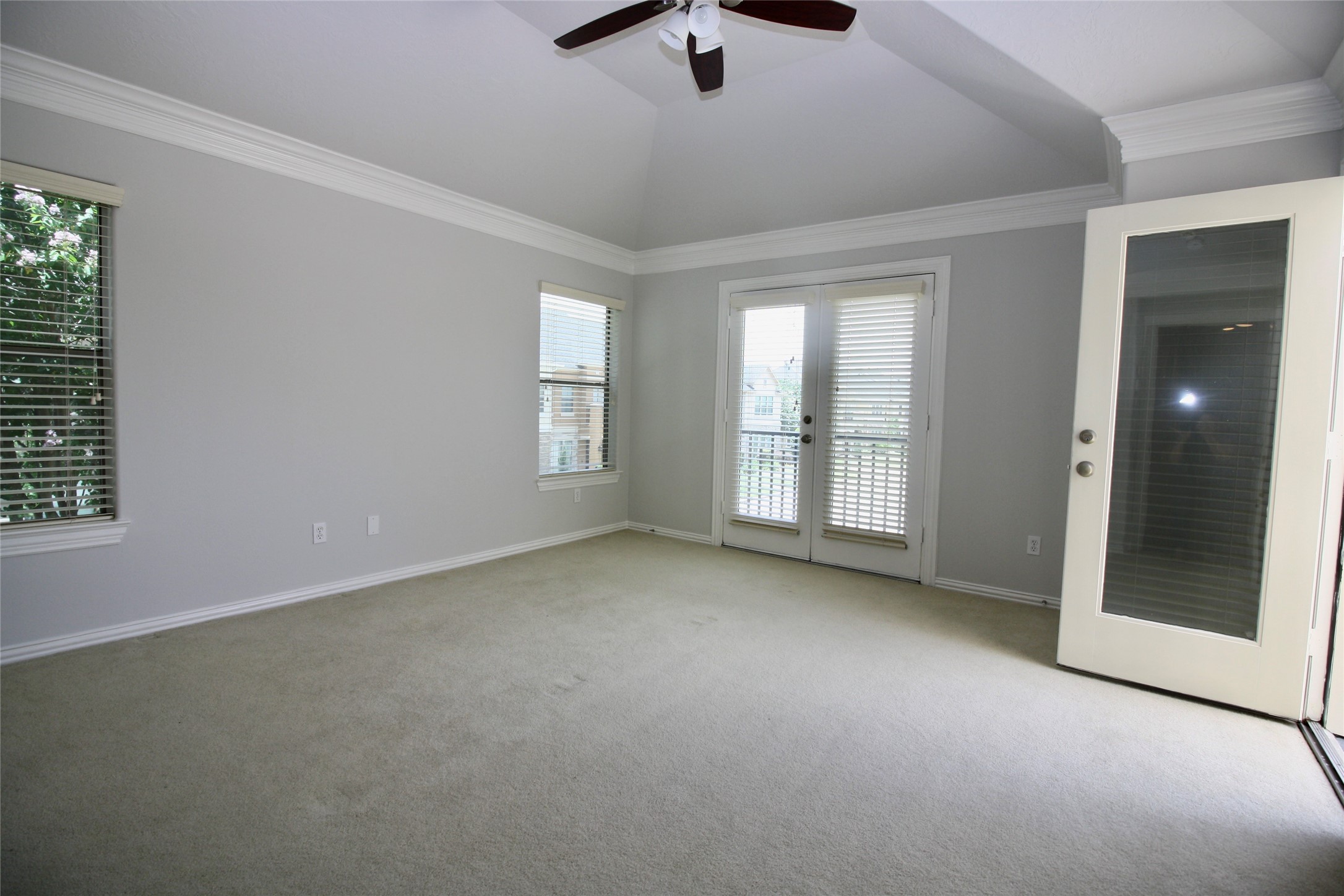14443 Mayport Lane Property Photo 13