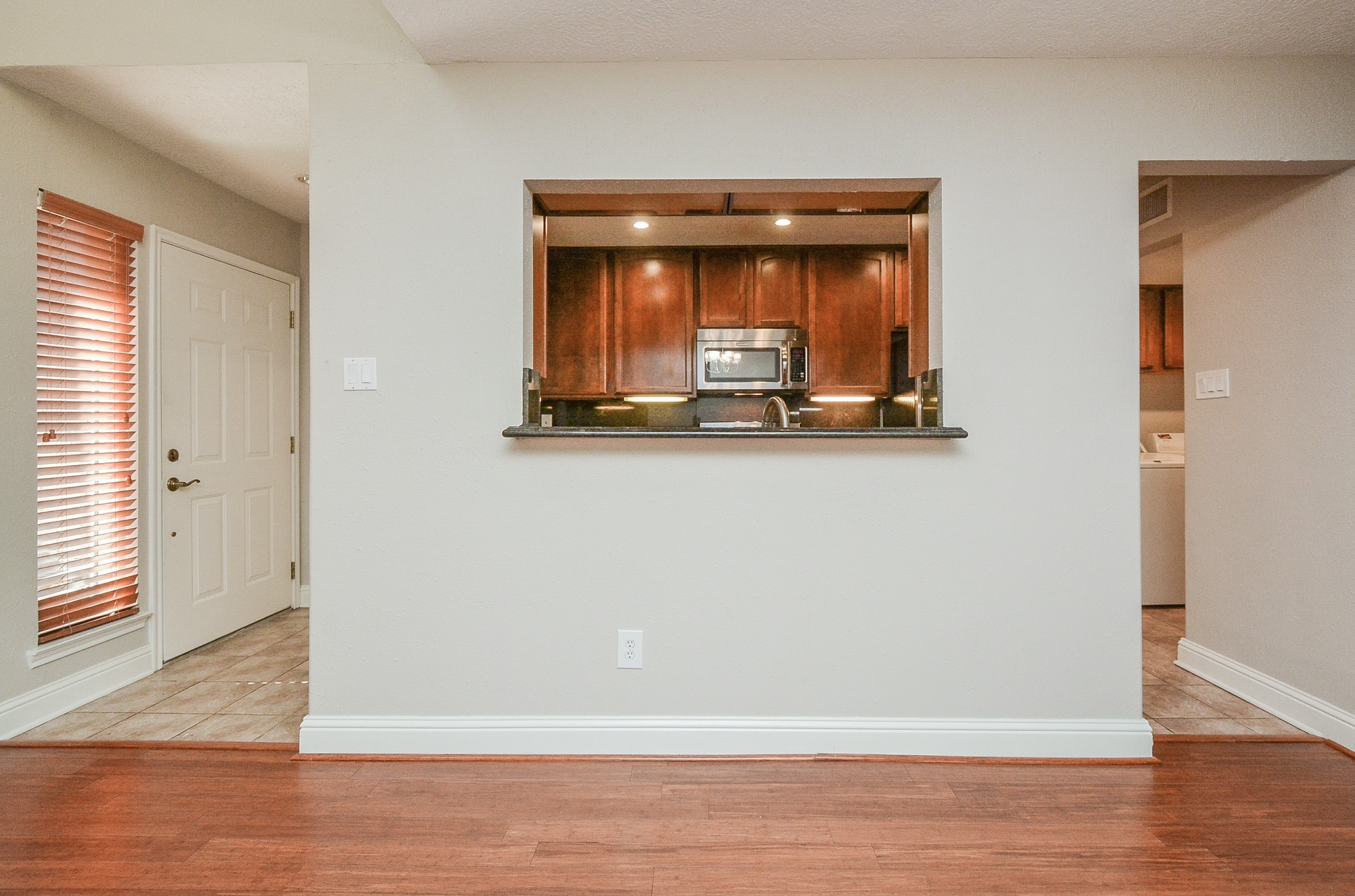 13859 Hollowgreen Drive Property Photo 12